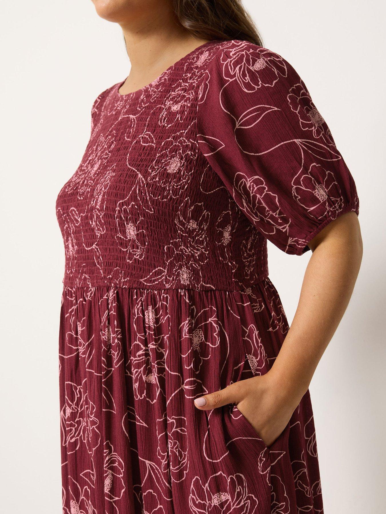 Image 4 of 4 of Yours Curve Shirred Puff Sleeve Midaxi Dress - Red