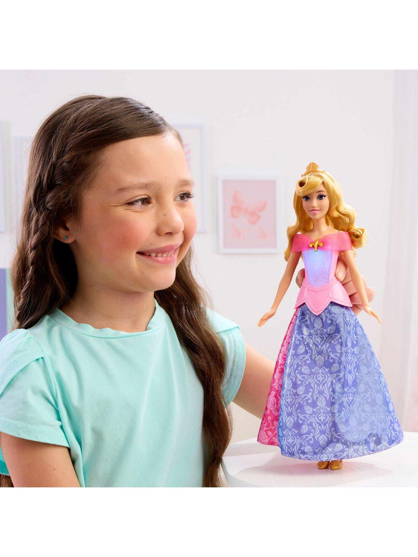 Image 2 of 7 of Disney Princess <p>Aurora Pink to Blue Dress Fashion Doll with Light-Up Bodice, Inspired by Disney's Sleeping Beauty</p>