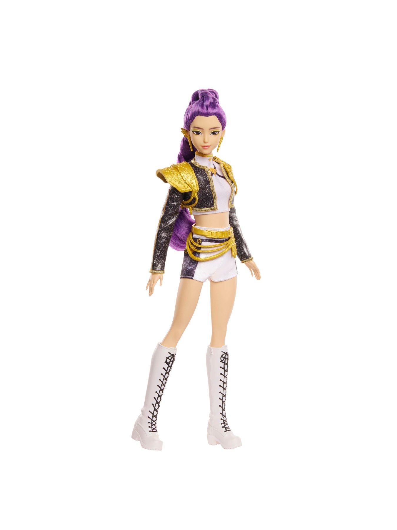 Image 7 of 7 of K-Pop Demon Hunters HUNTR/X Light-Up Singing Rumi Doll With Lights and Sounds