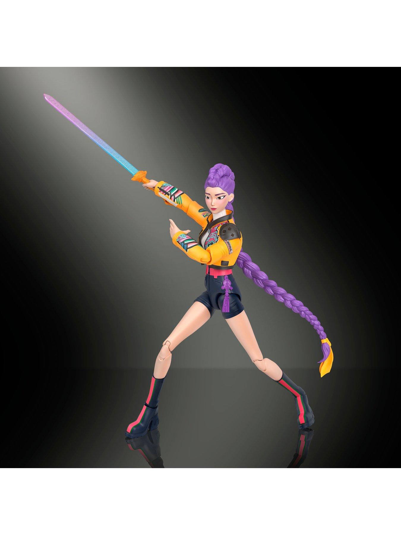 Image 2 of 7 of K-Pop Demon Hunters <p>HUNTR/X Rumi How It's Done 6-Inch Action Figure with Accessories</p>