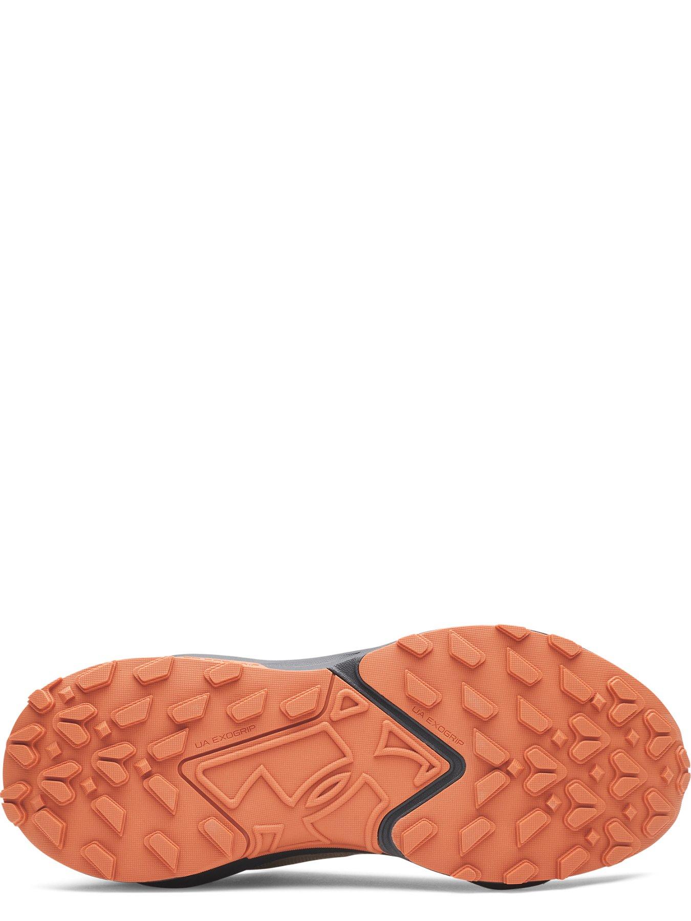 Image 4 of 6 of UNDER ARMOUR Men's Surge 5 Trainers - White