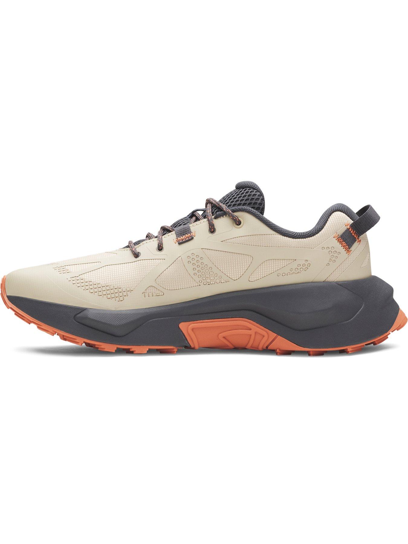Image 5 of 6 of UNDER ARMOUR Men's Surge 5 Trainers - White