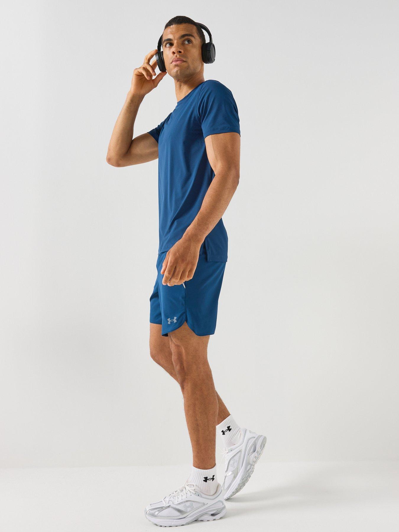 Image 3 of 6 of UNDER ARMOUR Men's Iso-Chill Running Short Sleeve T-Shirt - Navy