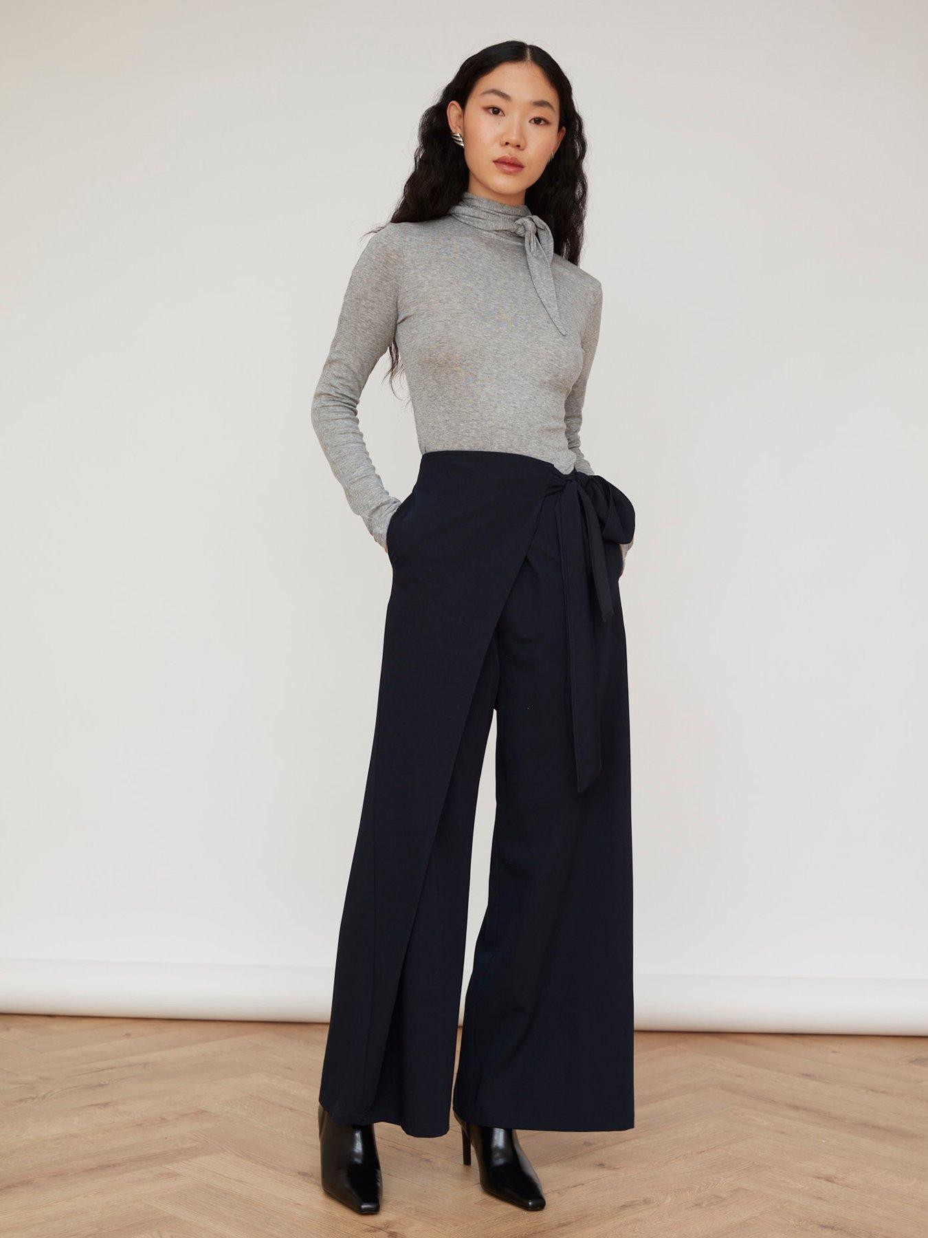 Jovonna London Zozo Trousers - Navy