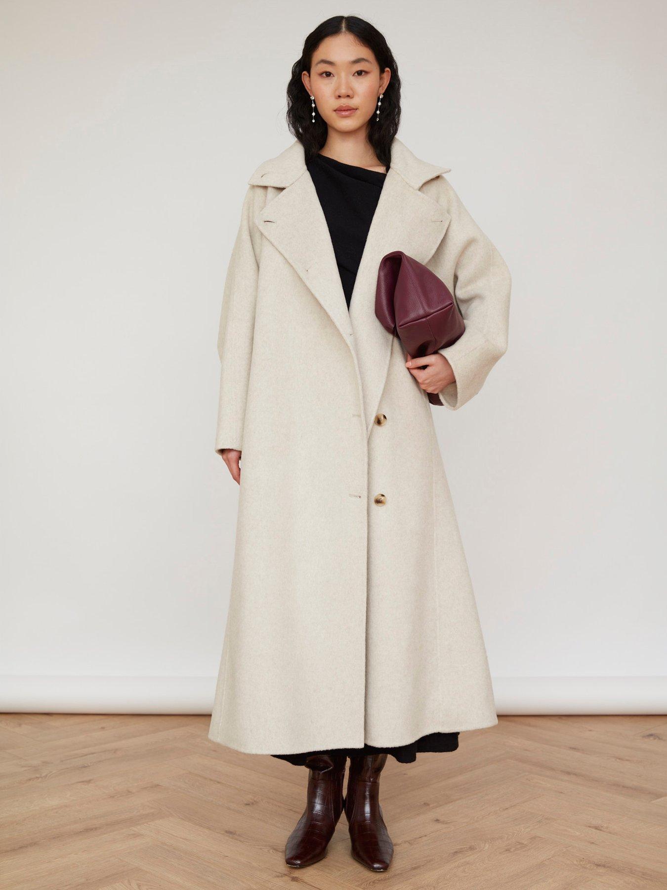 Jovonna London Nalani Coat - Cream