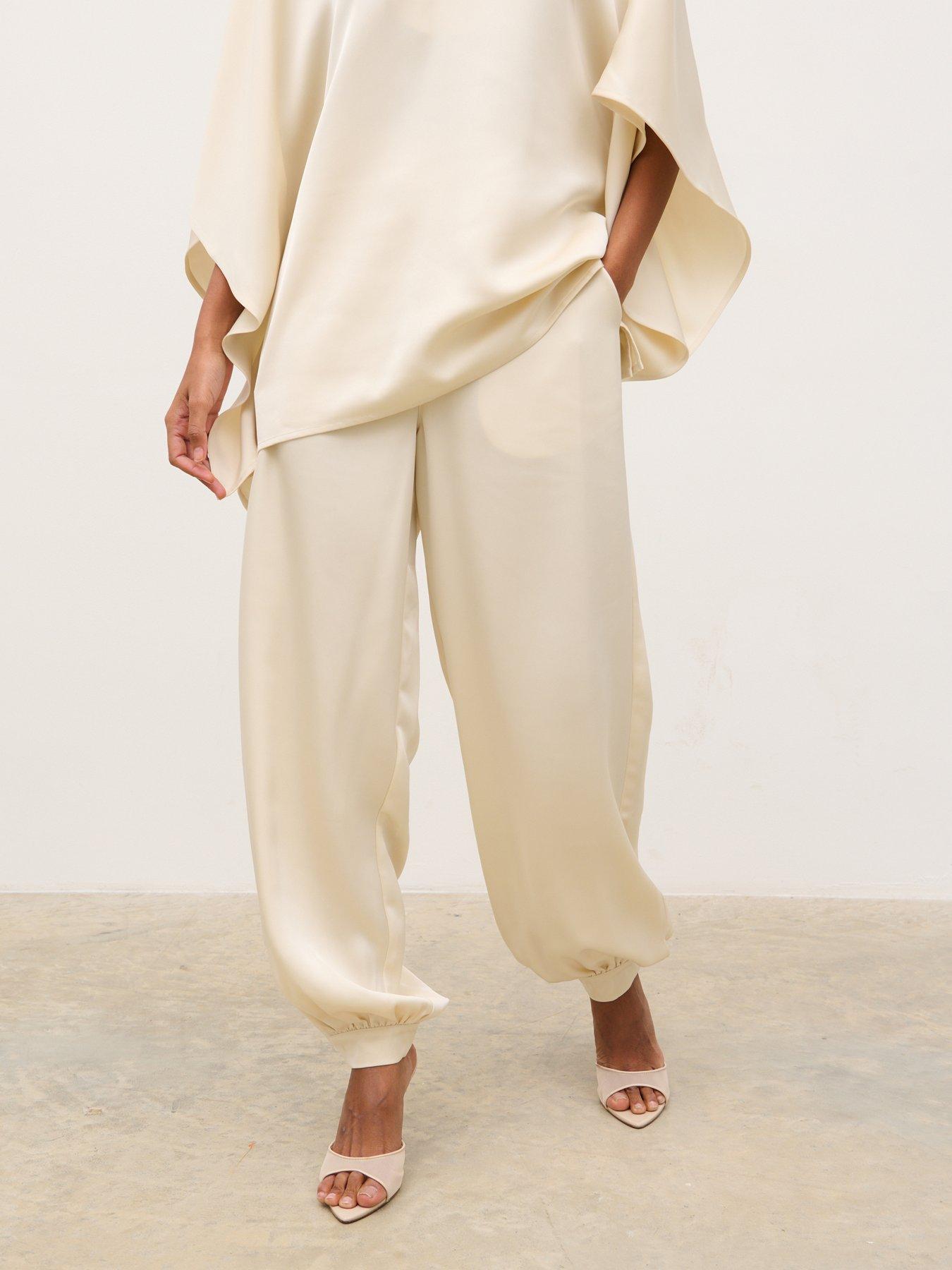 Pretty Lavish Breya Satin Balloon Leg Trousers - White