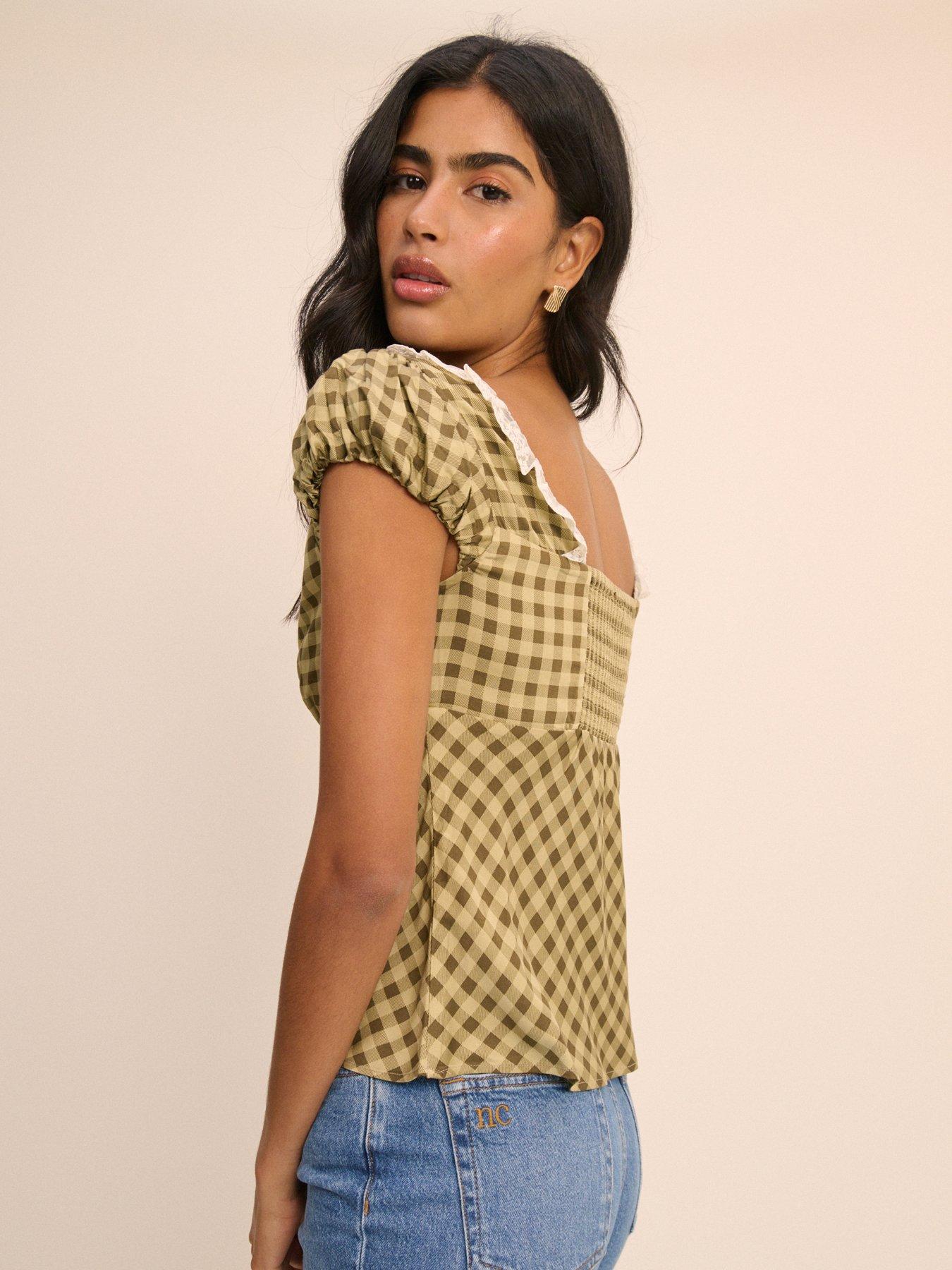 Image 2 of 5 of Nobodys Child Dione Gingham Puff Sleeve Top - Green