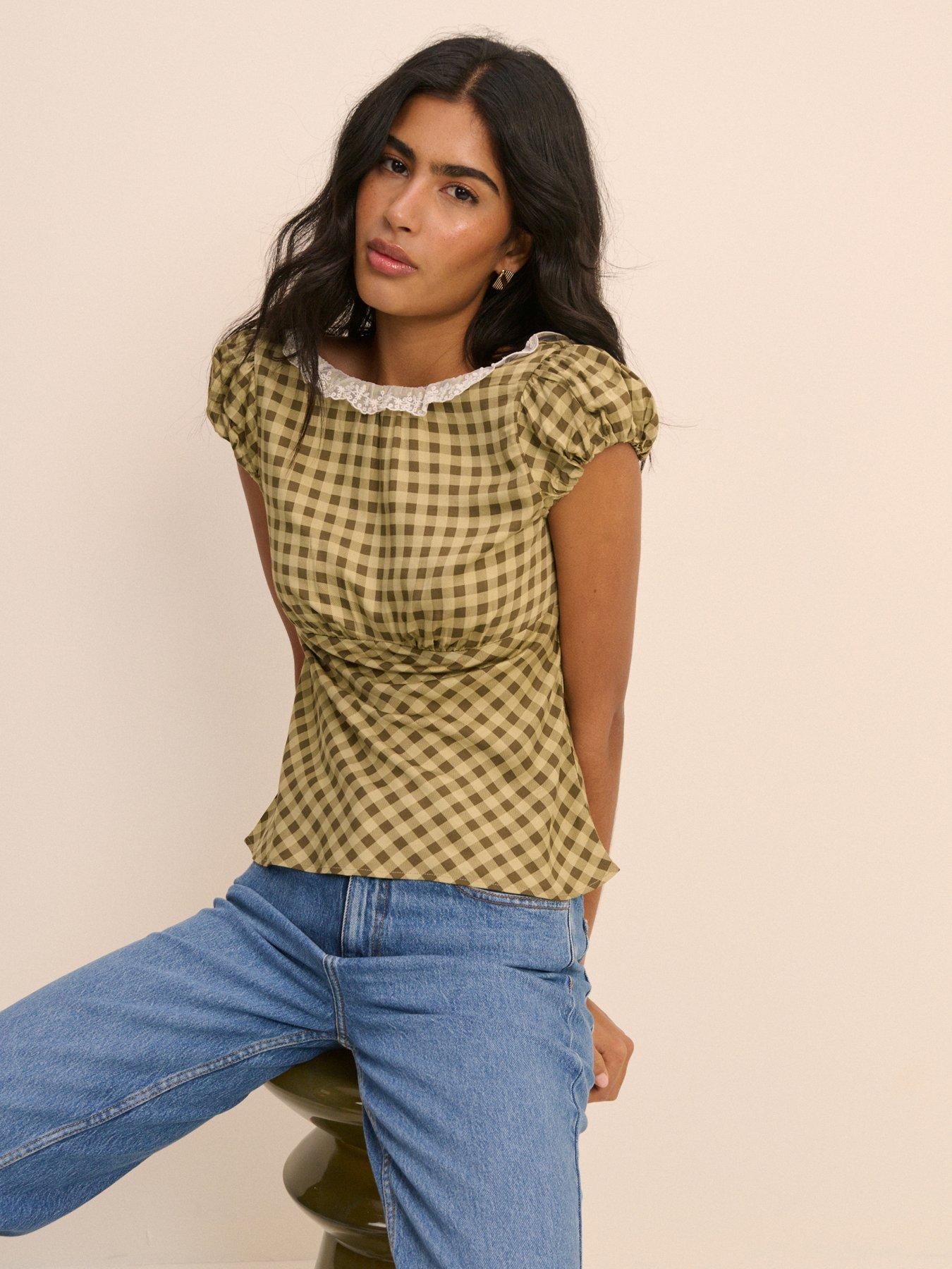 Image 3 of 5 of Nobodys Child Dione Gingham Puff Sleeve Top - Green