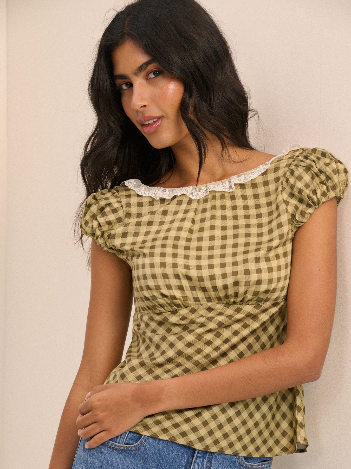 Image 5 of 5 of Nobodys Child Dione Gingham Puff Sleeve Top - Green