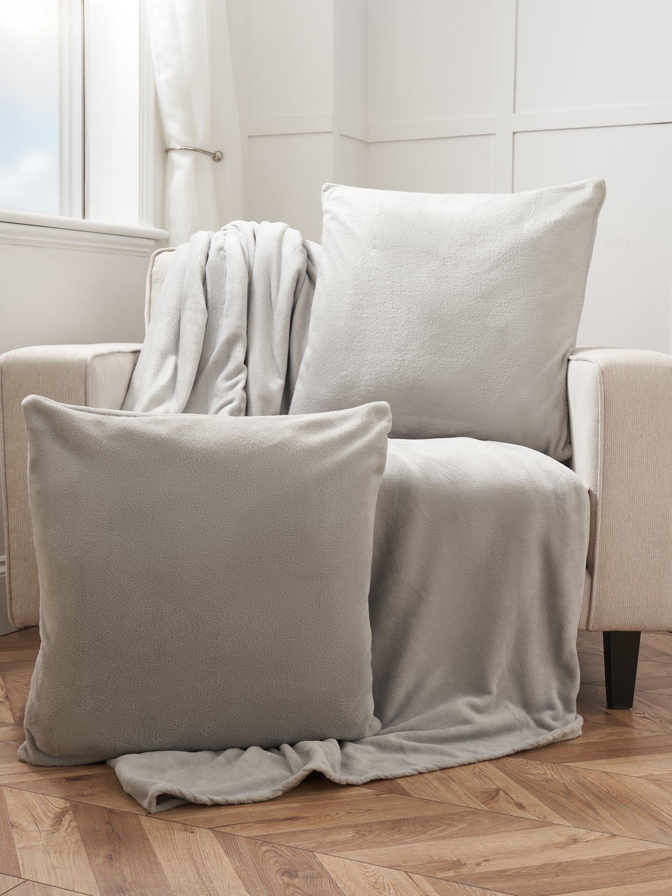 The Very Collection Jumbo Fleece Bundle Set