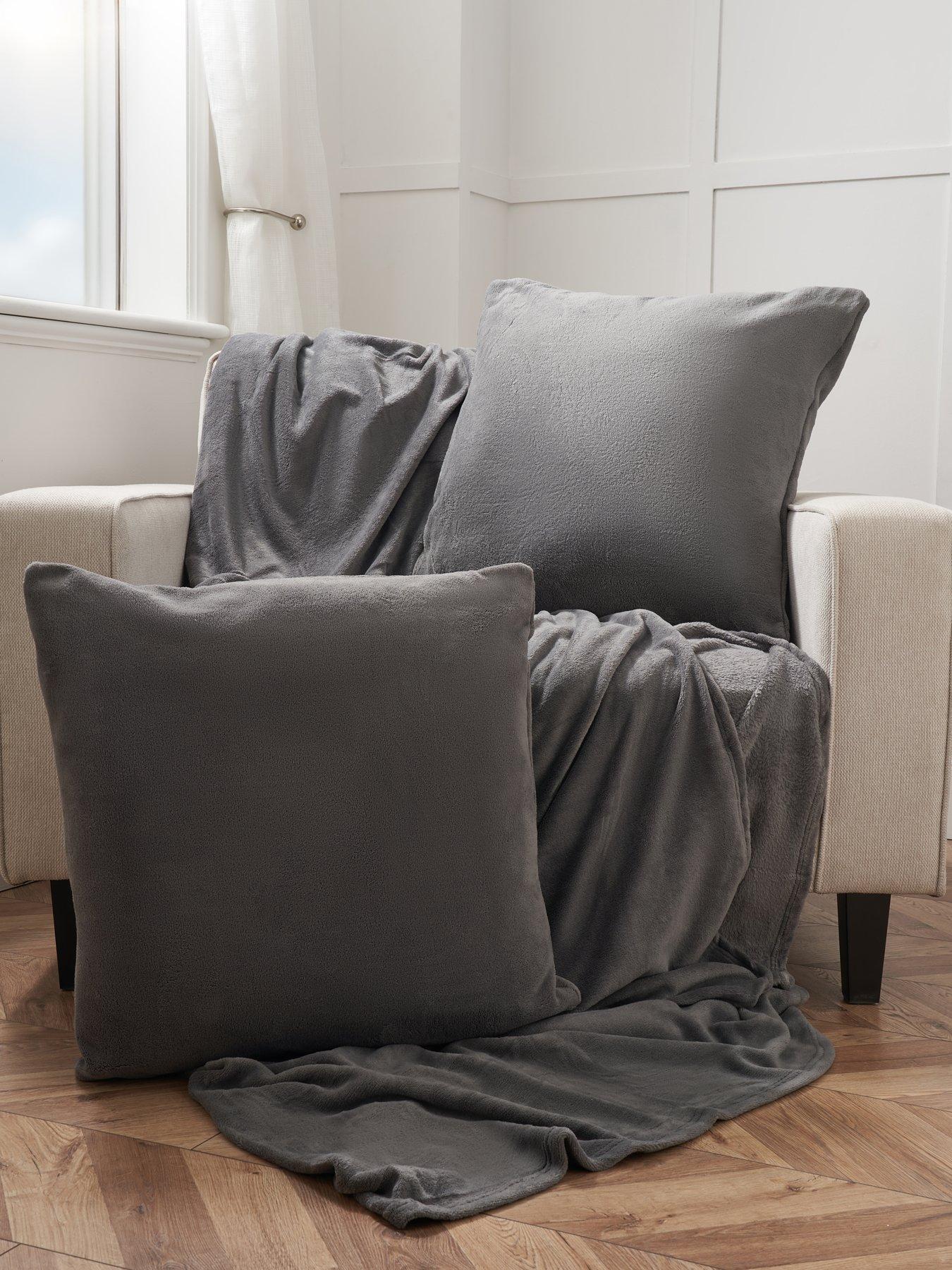 The Very Collection Jumbo Fleece Bundle Set