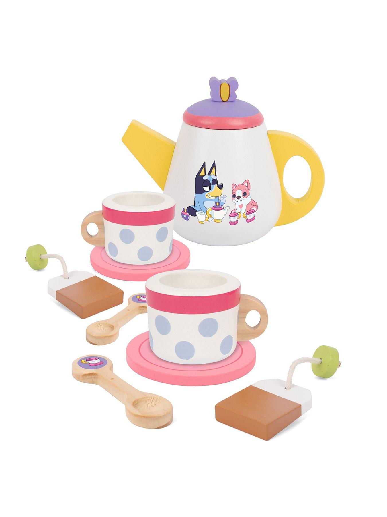 Image 4 of 5 of Bluey Tea Set