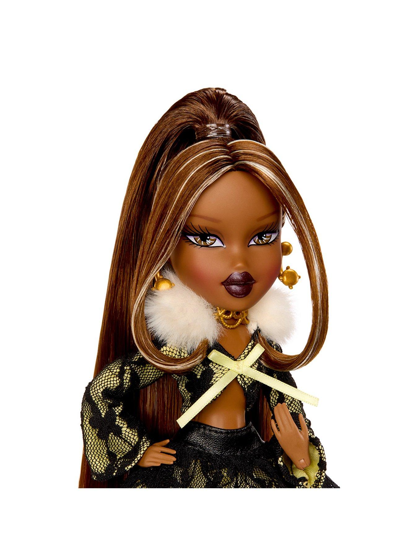 Image 5 of 7 of Bratz Stylin&rsquo; Birthdayz Doll - Sasha