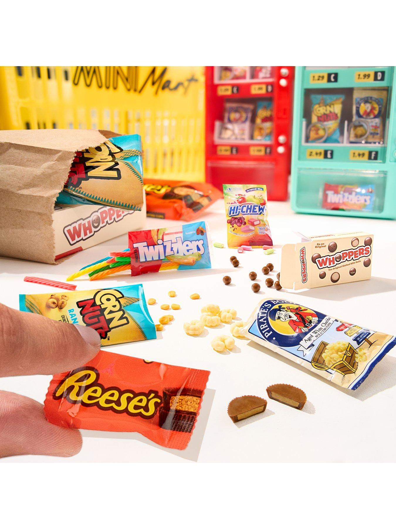 Image 6 of 7 of Mini Verse MGA&rsquo;s Miniverse Real Brands Vending Machine (Red)