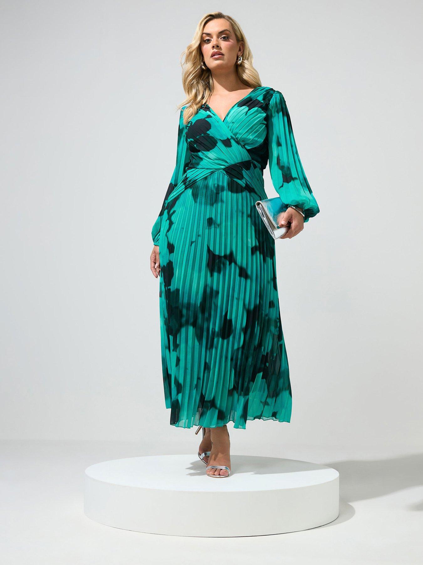 Image 3 of 4 of Yours Curve Abstract Long Sleeve Pleat Dress - Green