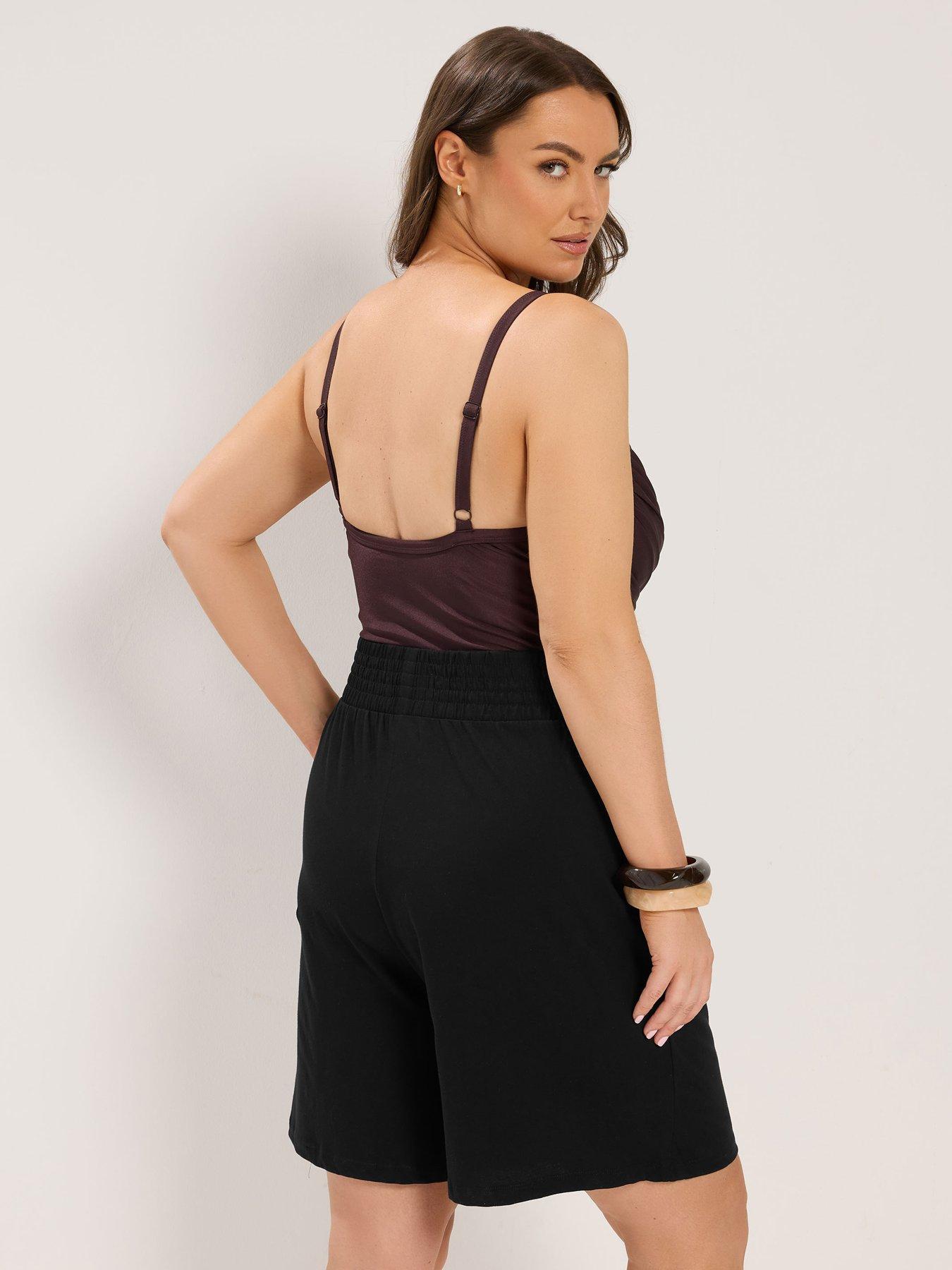 Image 2 of 4 of Yours Curve Jersey Shirred Shorts - Black