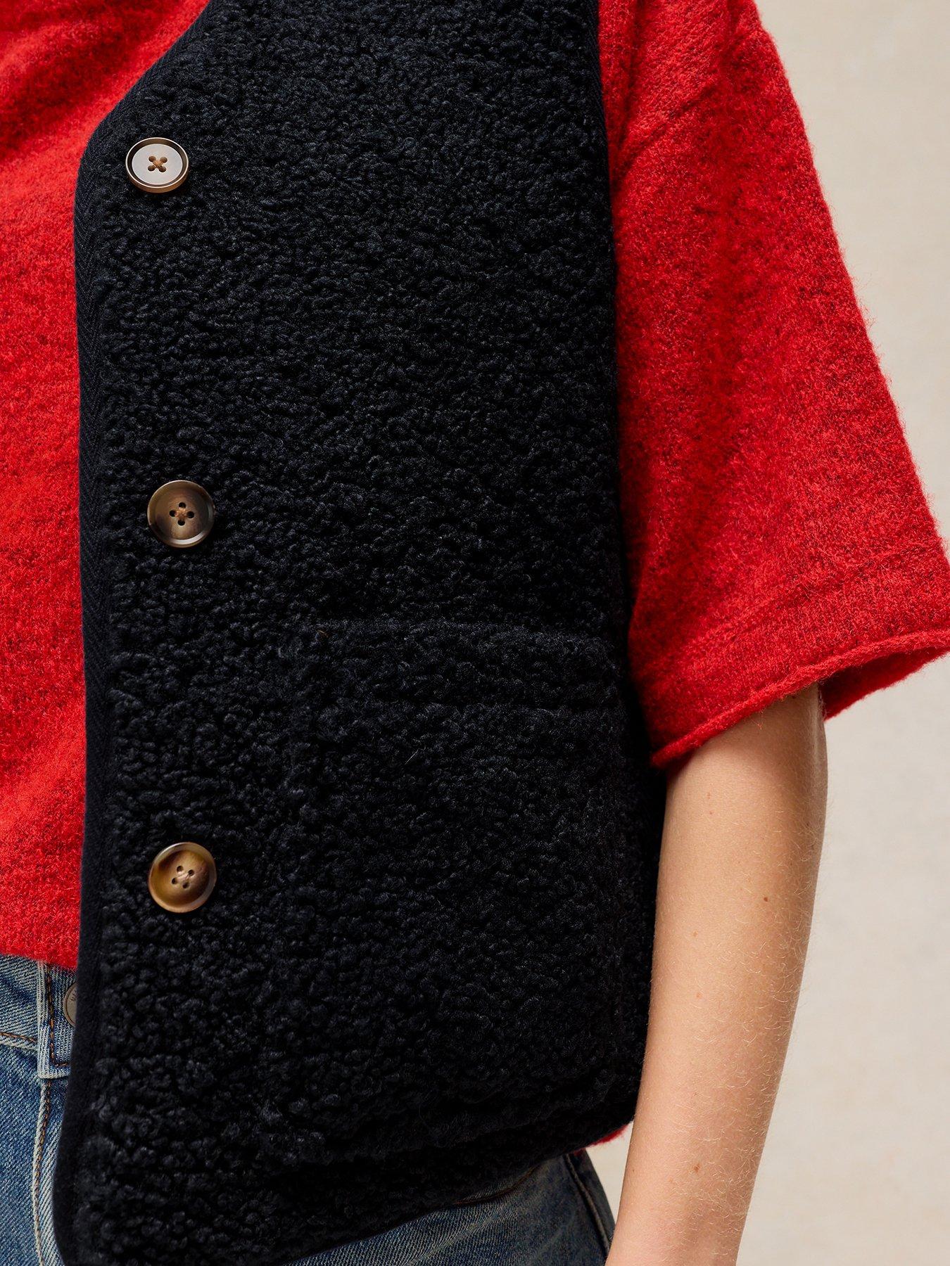 Image 4 of 6 of White Stuff Emery Reversible Gilet - Black