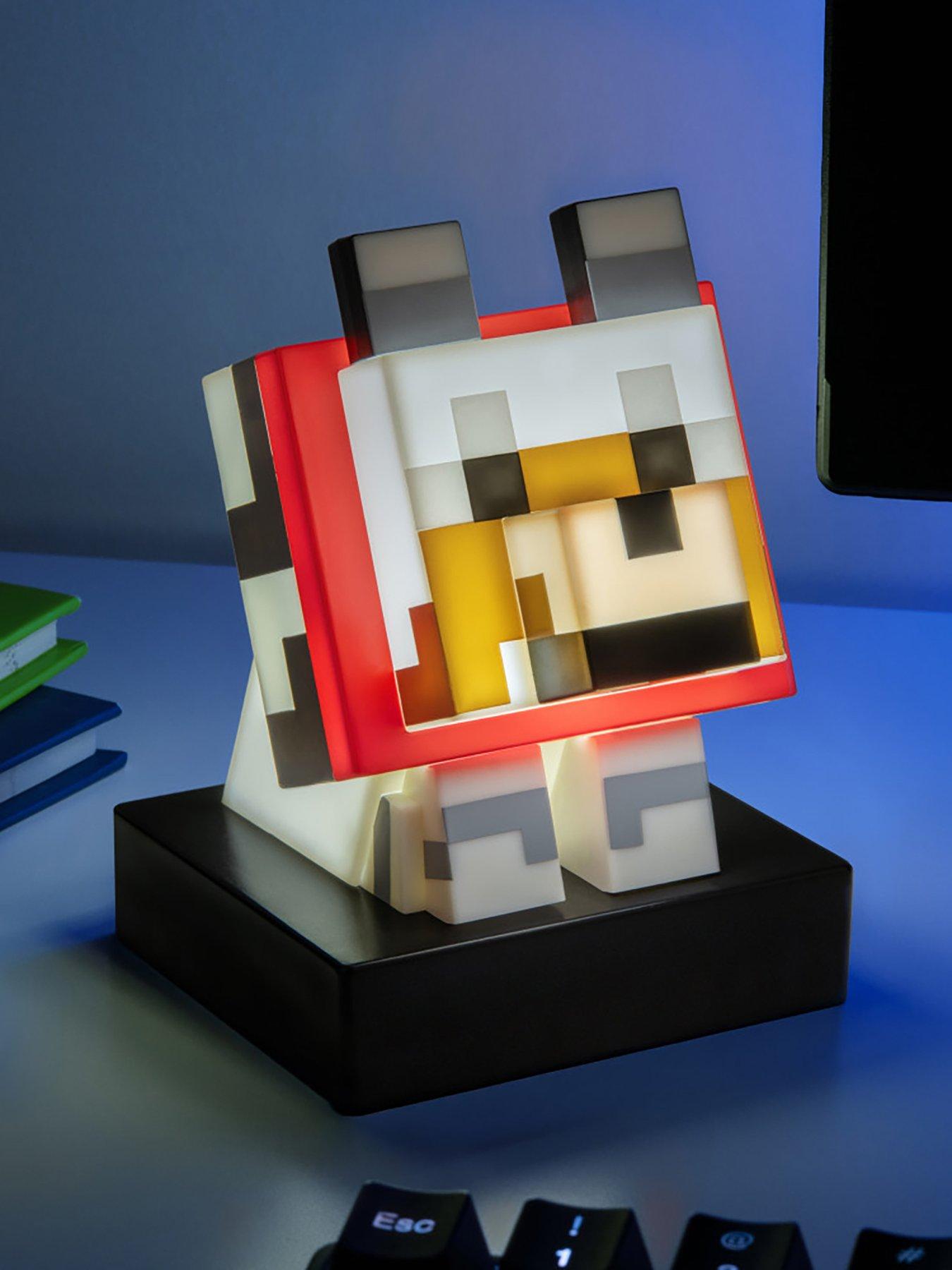 Image 3 of 4 of Paladone Wolf Icon Light