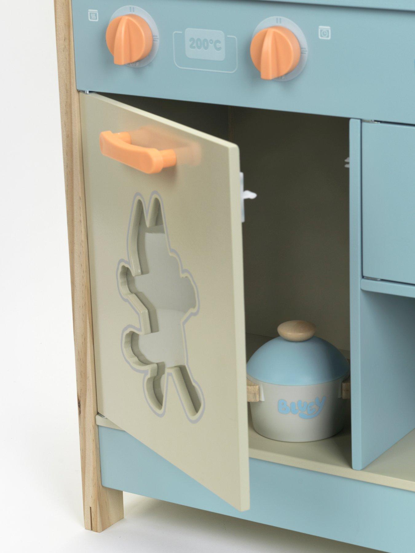 Image 6 of 7 of Bluey Kitchen " Family", wood
