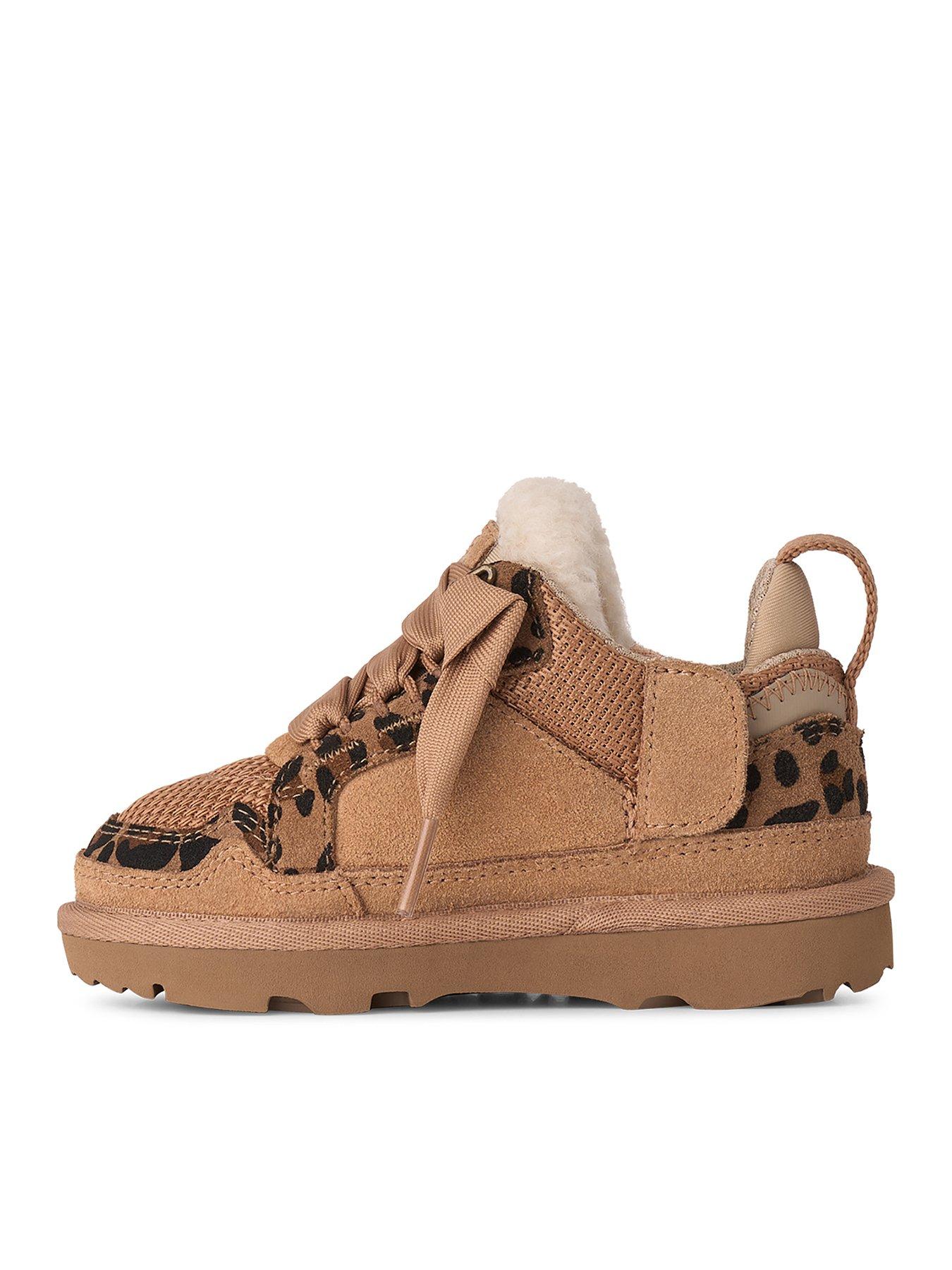 Image 6 of 6 of UGG Infant Lowmel Spotted - Tan
