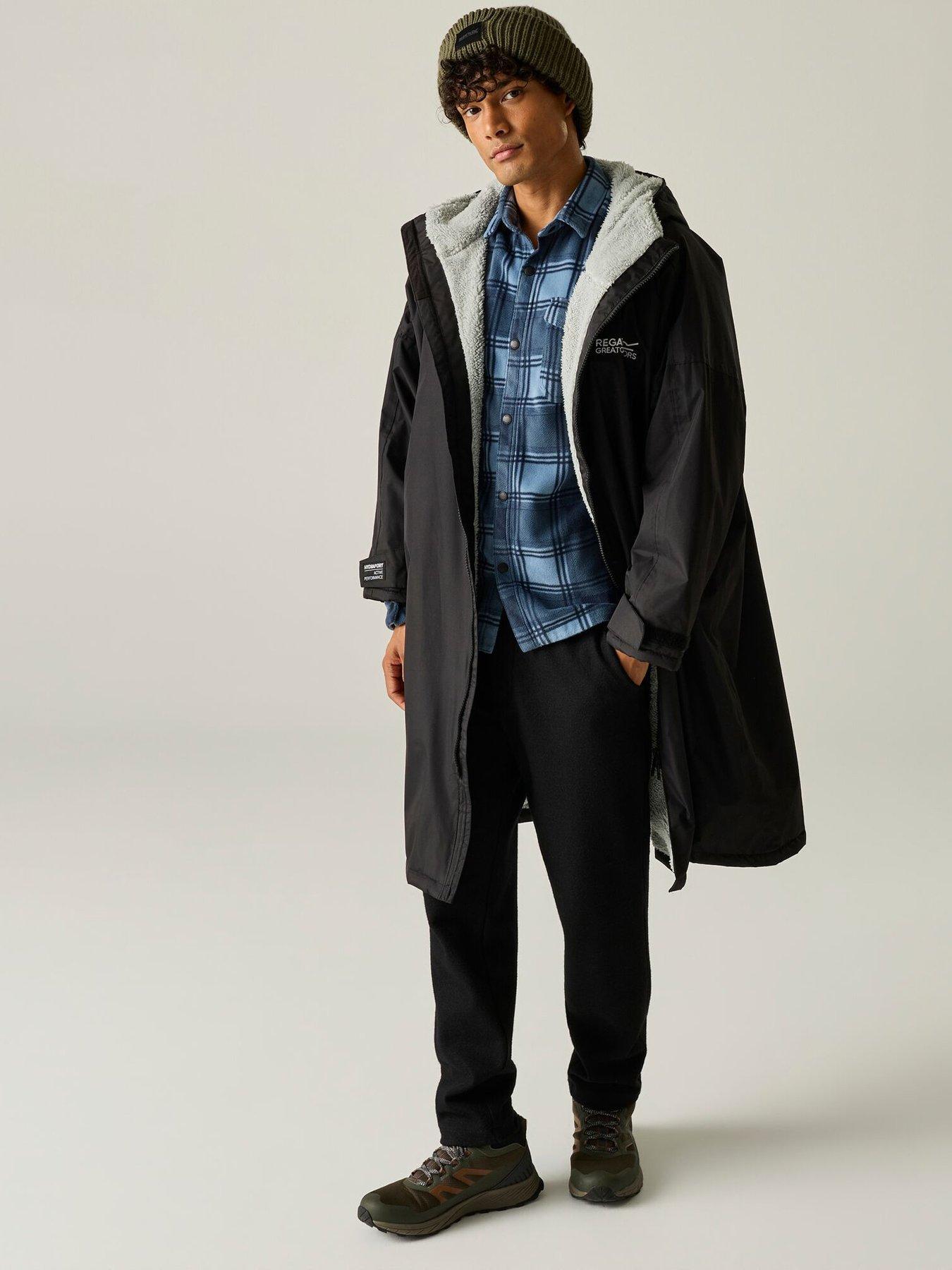 Image 3 of 7 of Regatta Mens Adult Waterproof Changing Robe Robes -black
