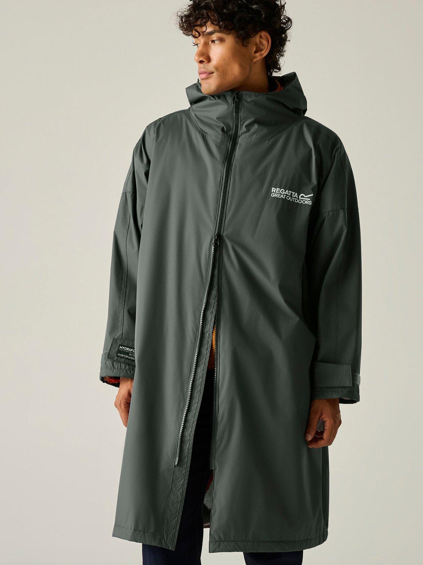 Image 6 of 7 of Regatta Mens Adult Waterproof Changing Robe Robes -iron(abstract Mountain)