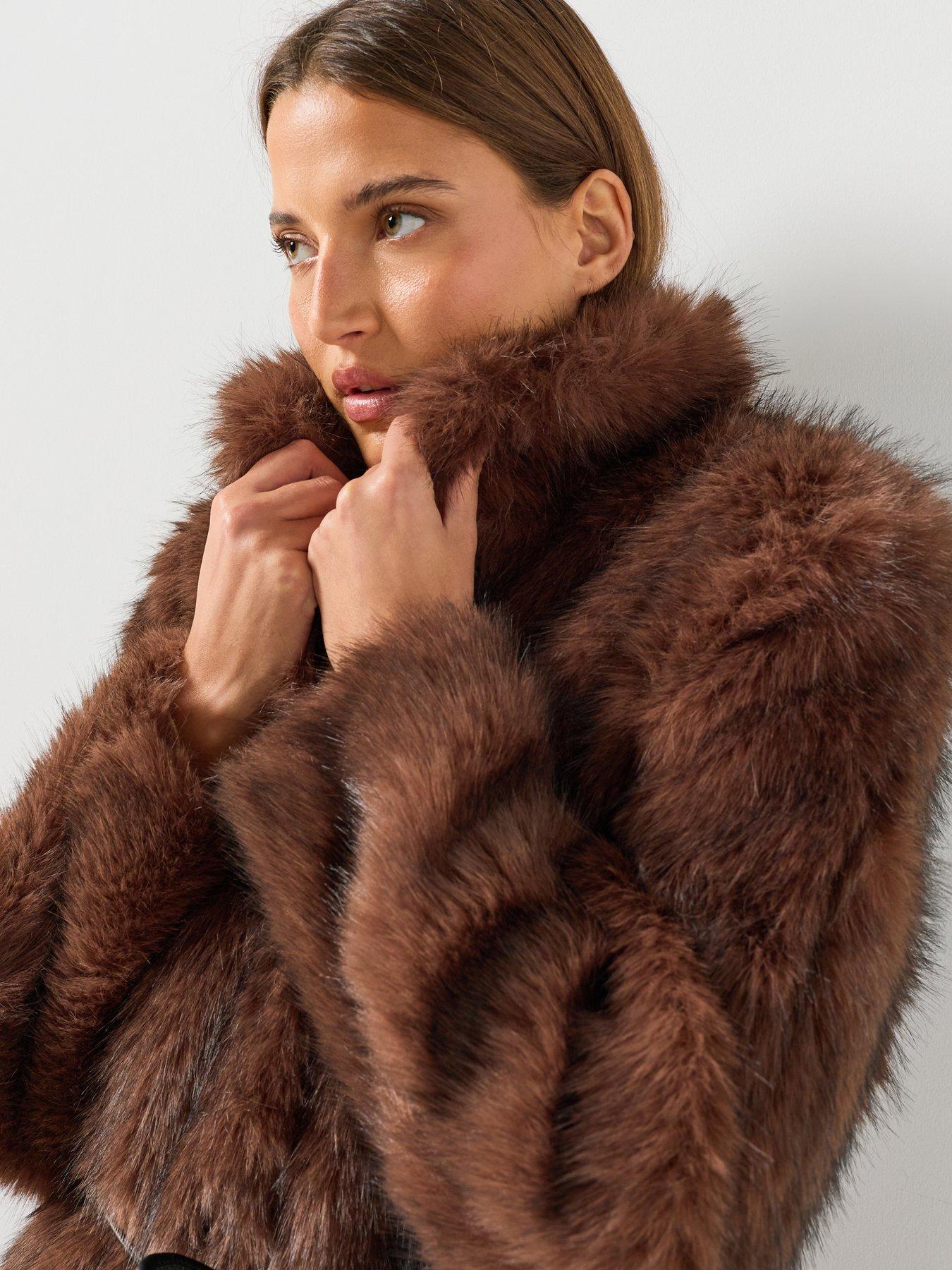 Image 4 of 5 of Vero Moda Gloria Cille Long Coat