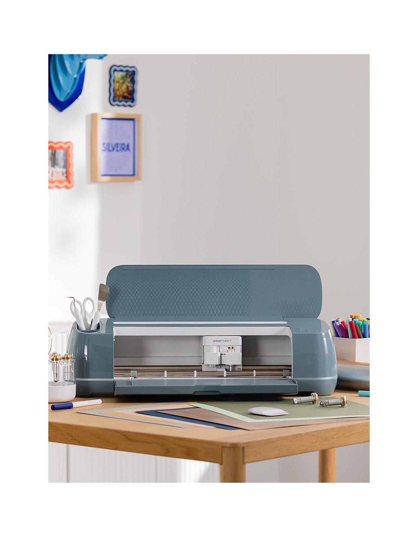 Cricut Maker 4 Ultra 2 Bundle