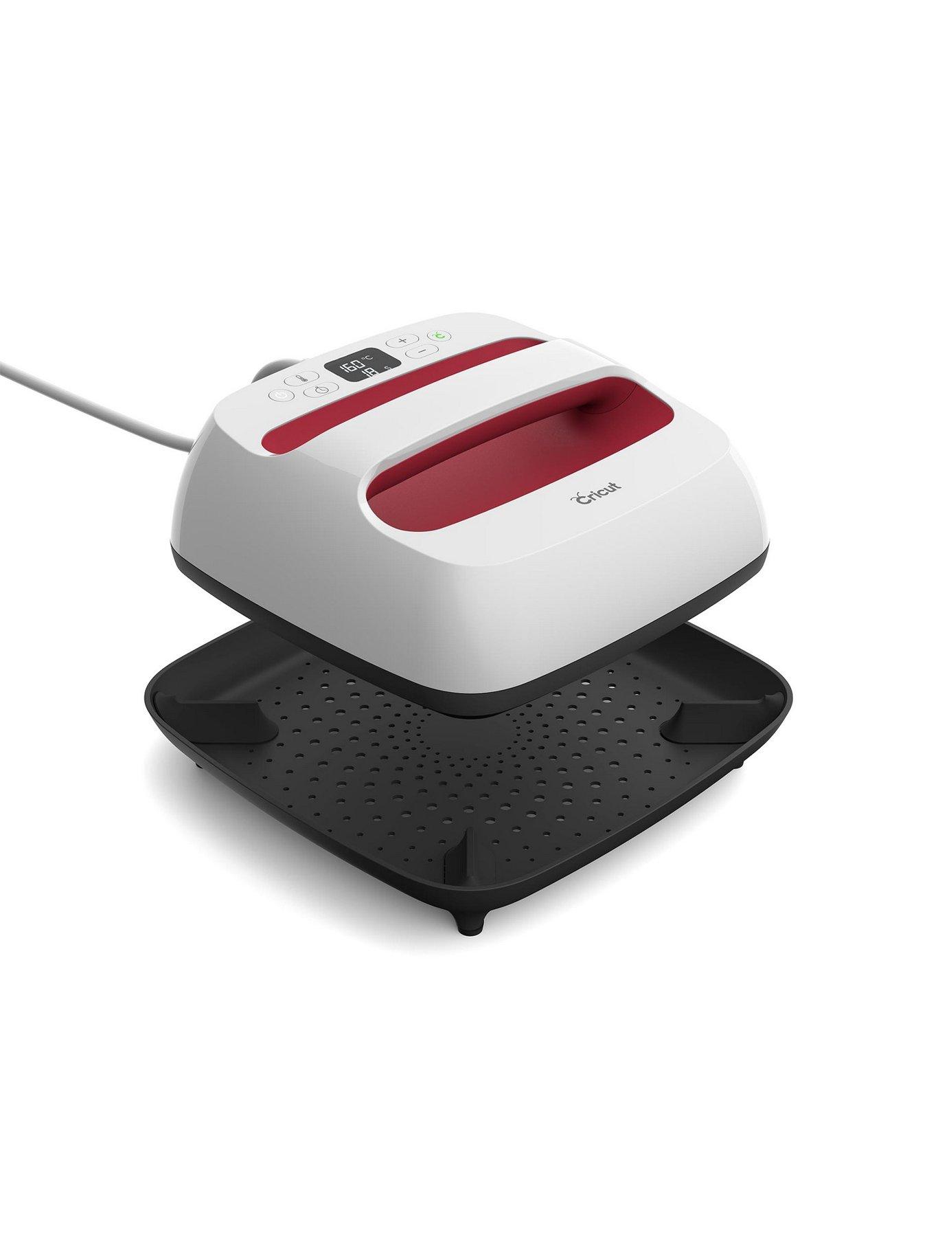 Image 4 of 7 of Cricut Maker 4 Ultra 2 Bundle