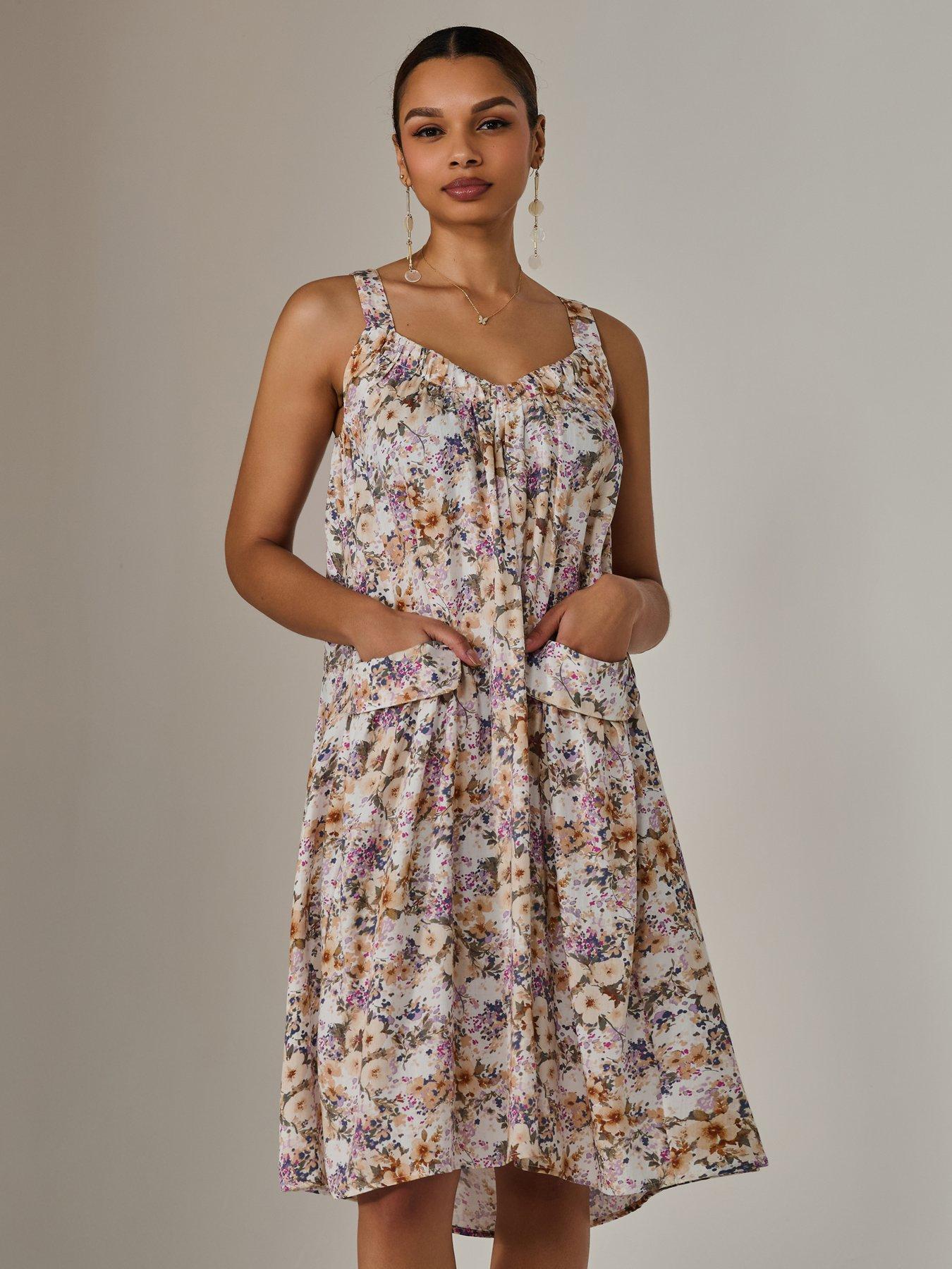 Image 5 of 7 of Jolie Moi A-Line Pocket Smock Dress - Multi