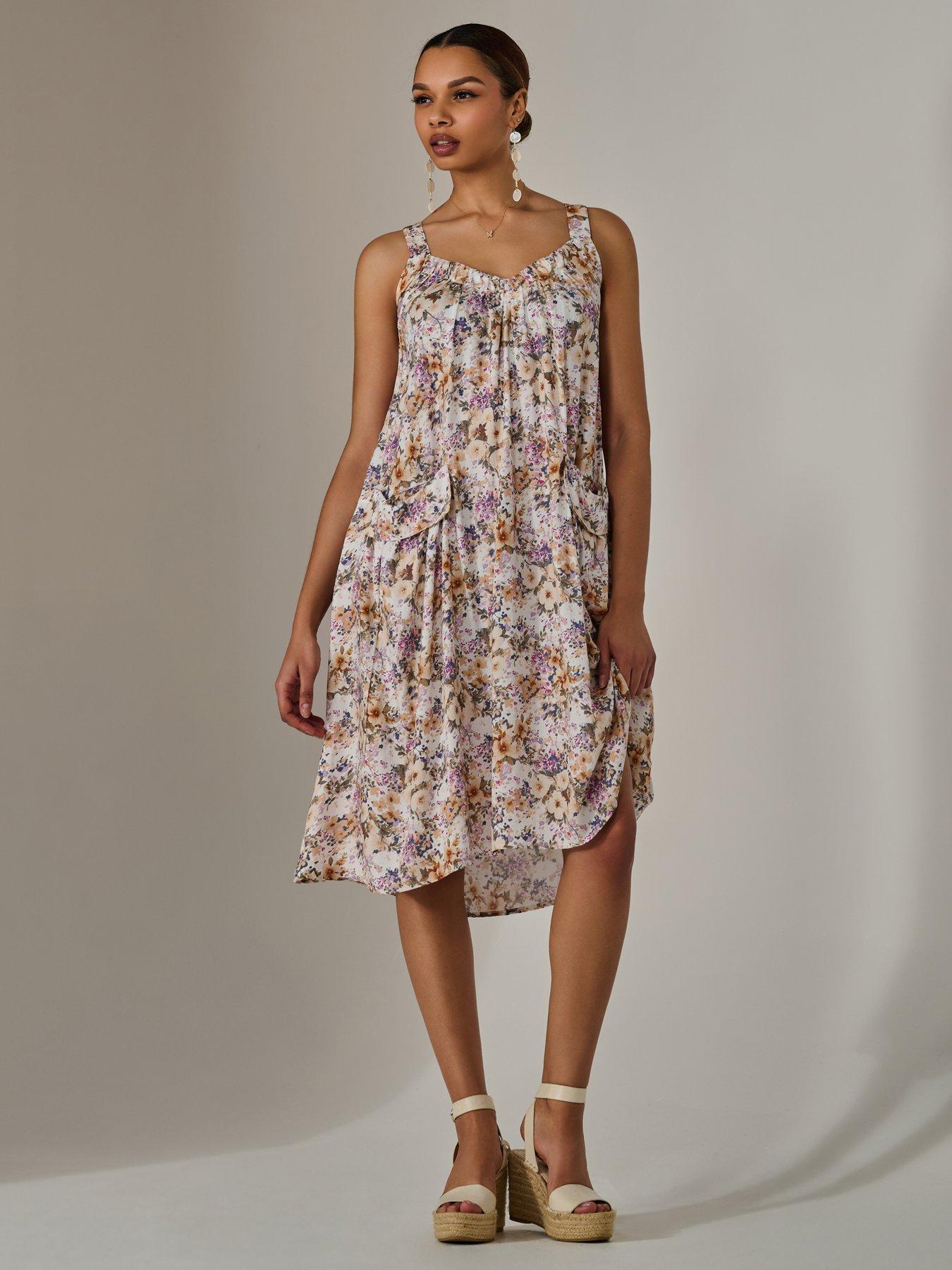Image 6 of 7 of Jolie Moi A-Line Pocket Smock Dress - Multi