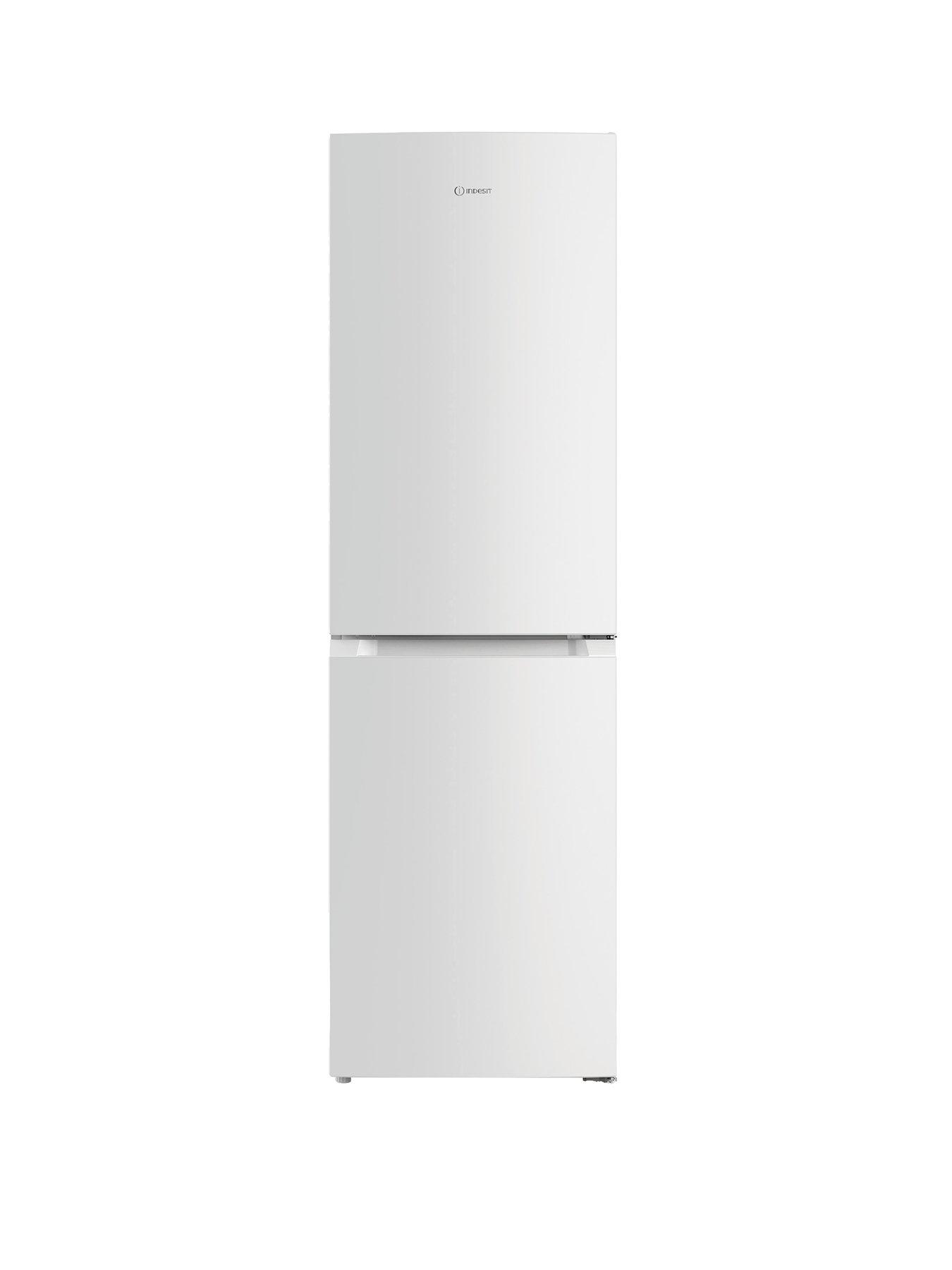 Indesit INKS 3251 W4UK Low Frost 60/40 Fridge Freezer - White
