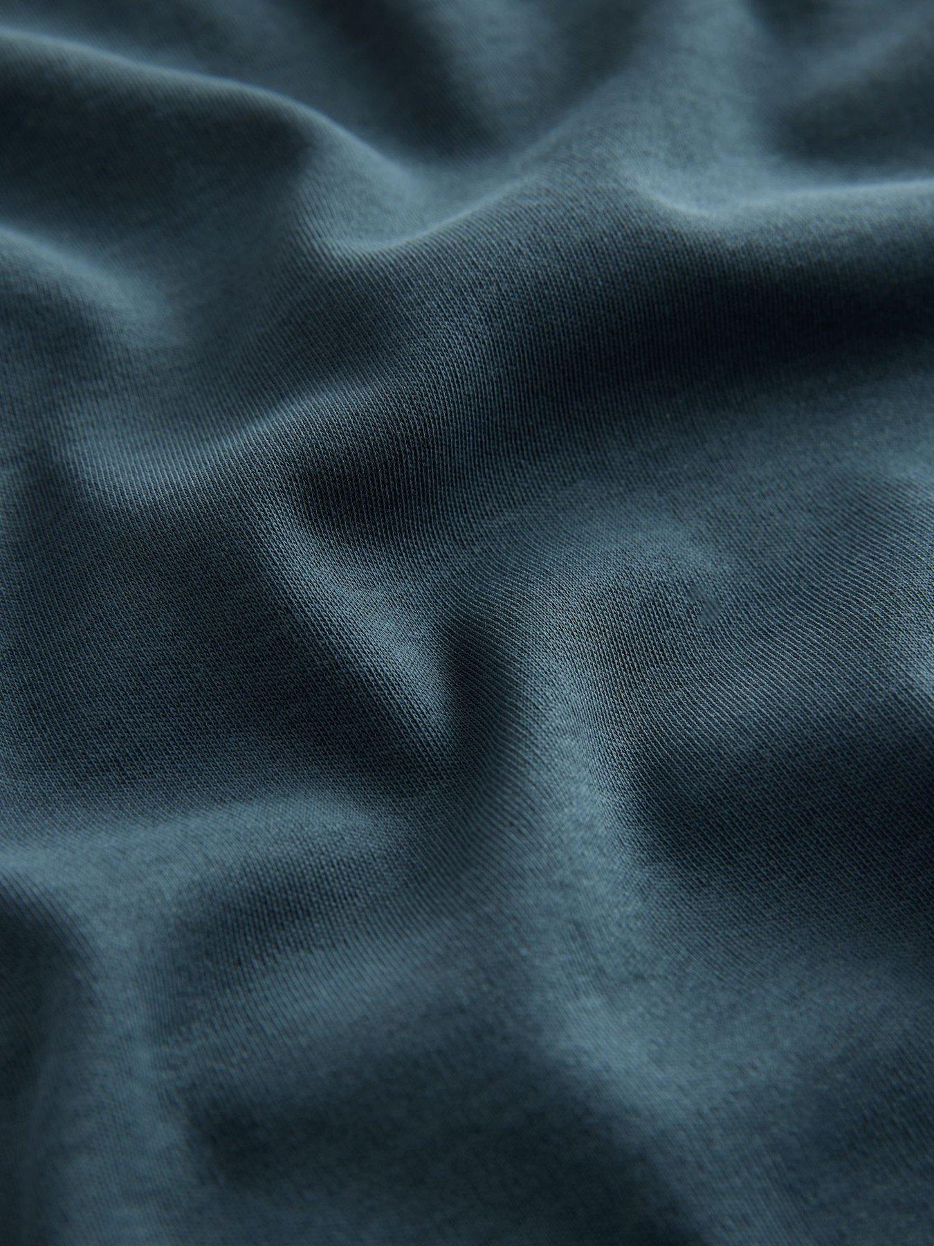 Image 7 of 7 of Ted Baker Boys Embossed Short Sleeve T-shirt - Dark Grey