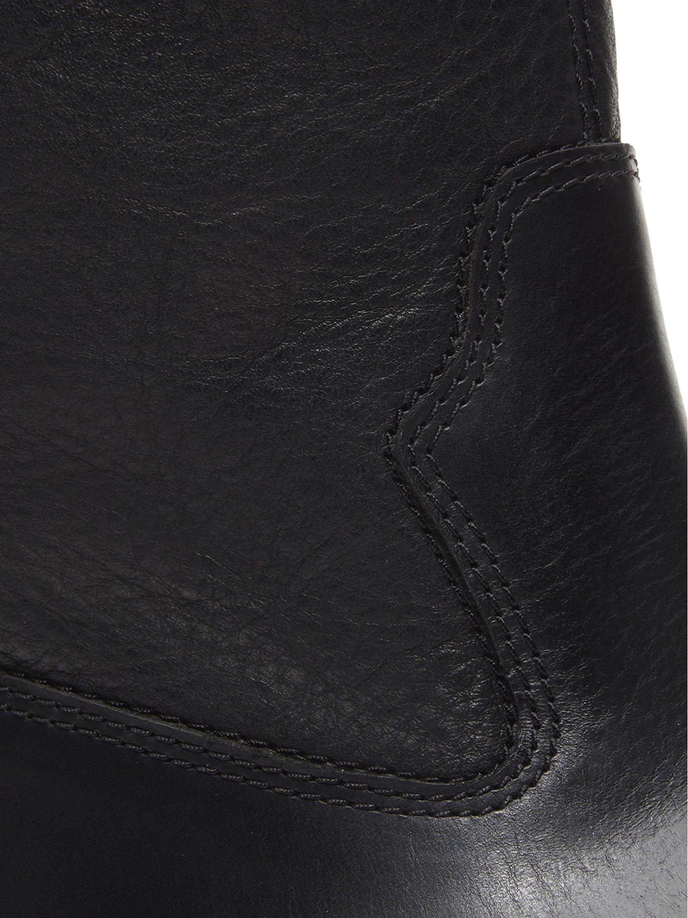 Image 7 of 7 of Timberland Britton Drive Pull-On Leather Boots - Black