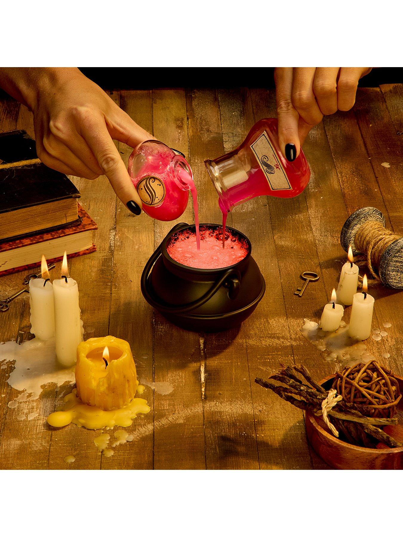 Image 2 of 8 of Slime Harry Potter&trade; Amortentia Potion Inspired Slime Kit