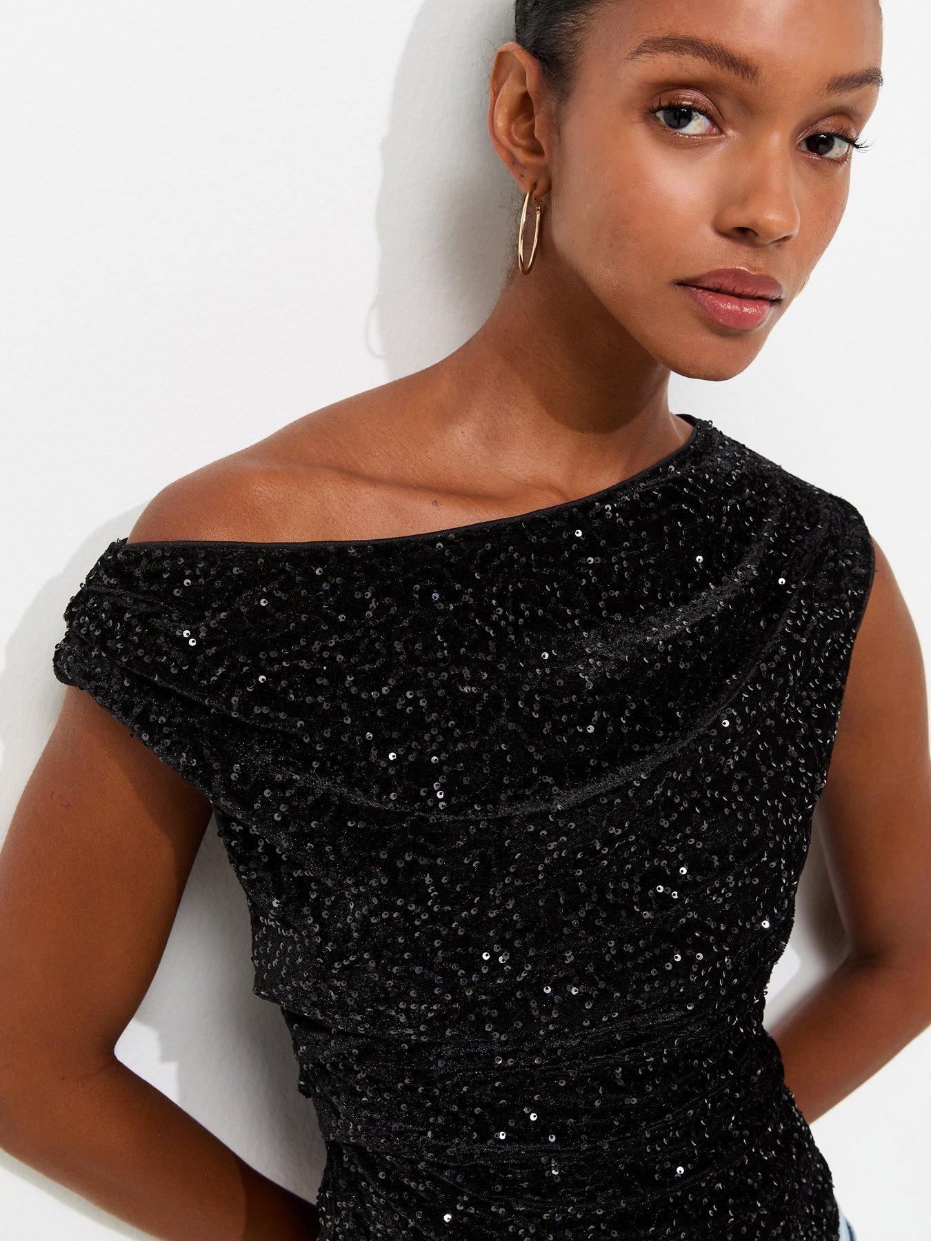 Image 4 of 5 of New Look Womens Sequin Ruched Fallen Shoulder Top - Black