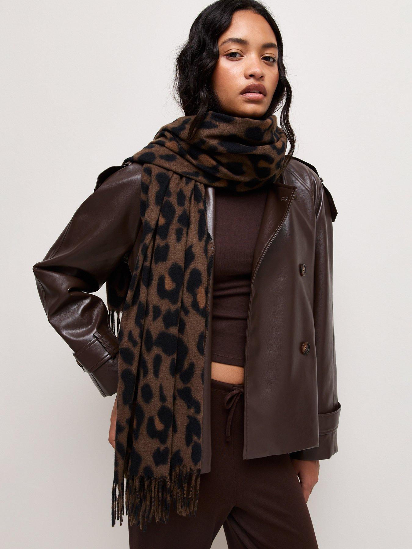 Image 2 of 3 of New Look Brown Leopard Print Knitted Scarf