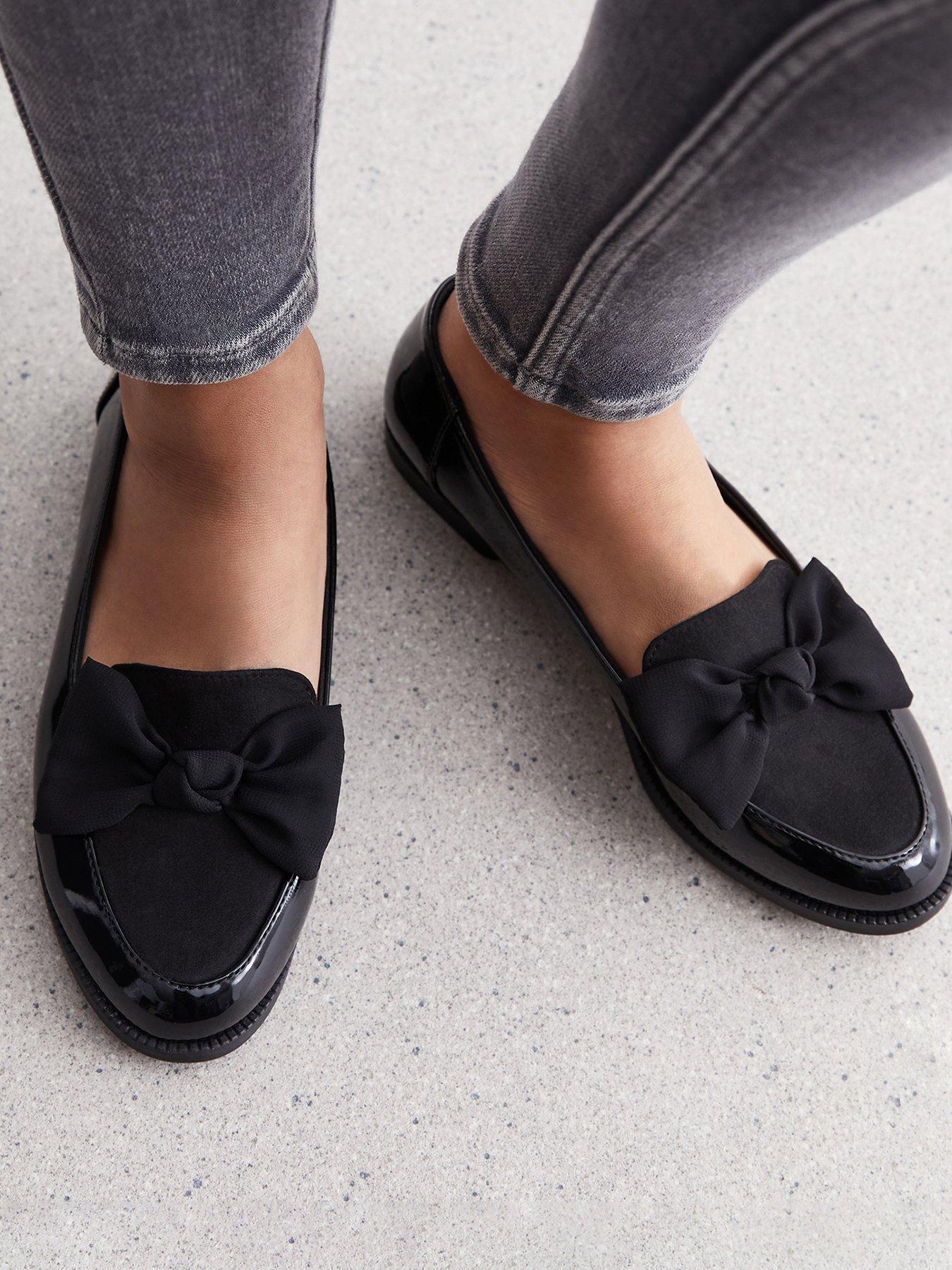 Image 4 of 6 of New Look Black Faux Patent Leather Bow Loafers