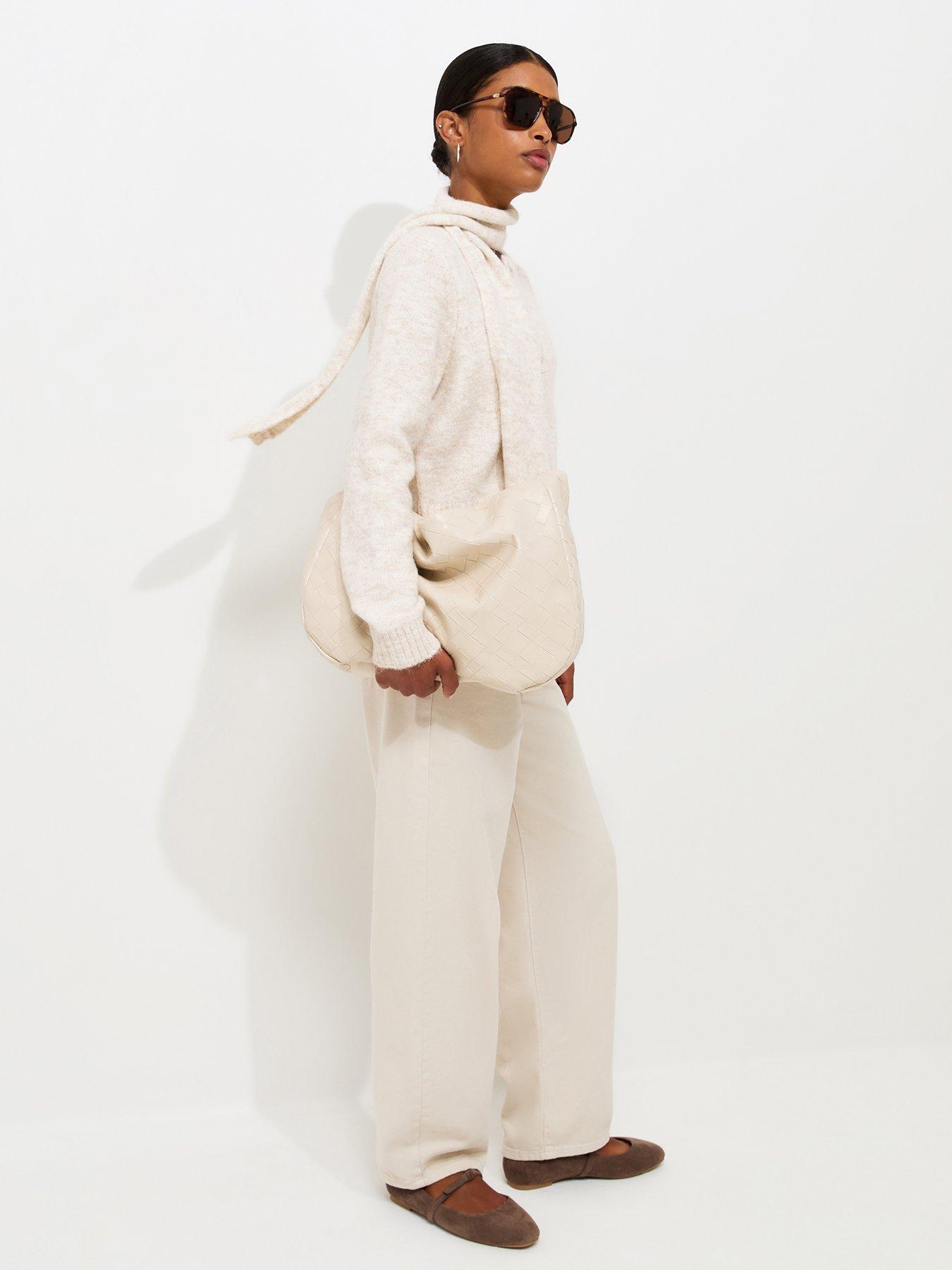 Image 4 of 7 of New Look Knitted Detachable Scarf Cropped Cardigan - White