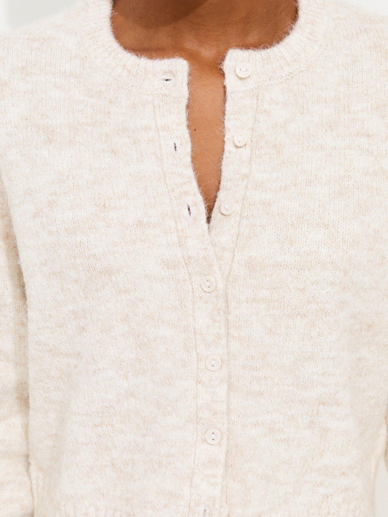 Image 7 of 7 of New Look Knitted Detachable Scarf Cropped Cardigan - White
