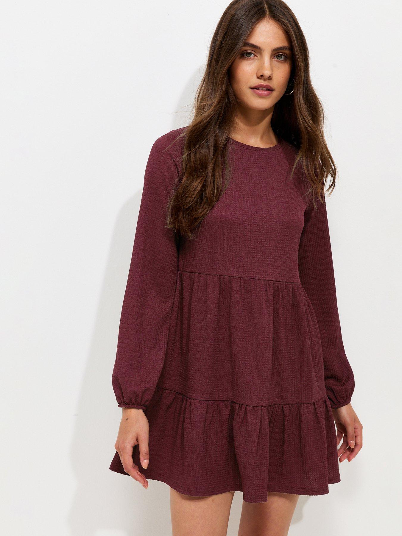 Image 1 of 5 of New Look Crinkled Long Sleeve Smock Mini Dress - Red