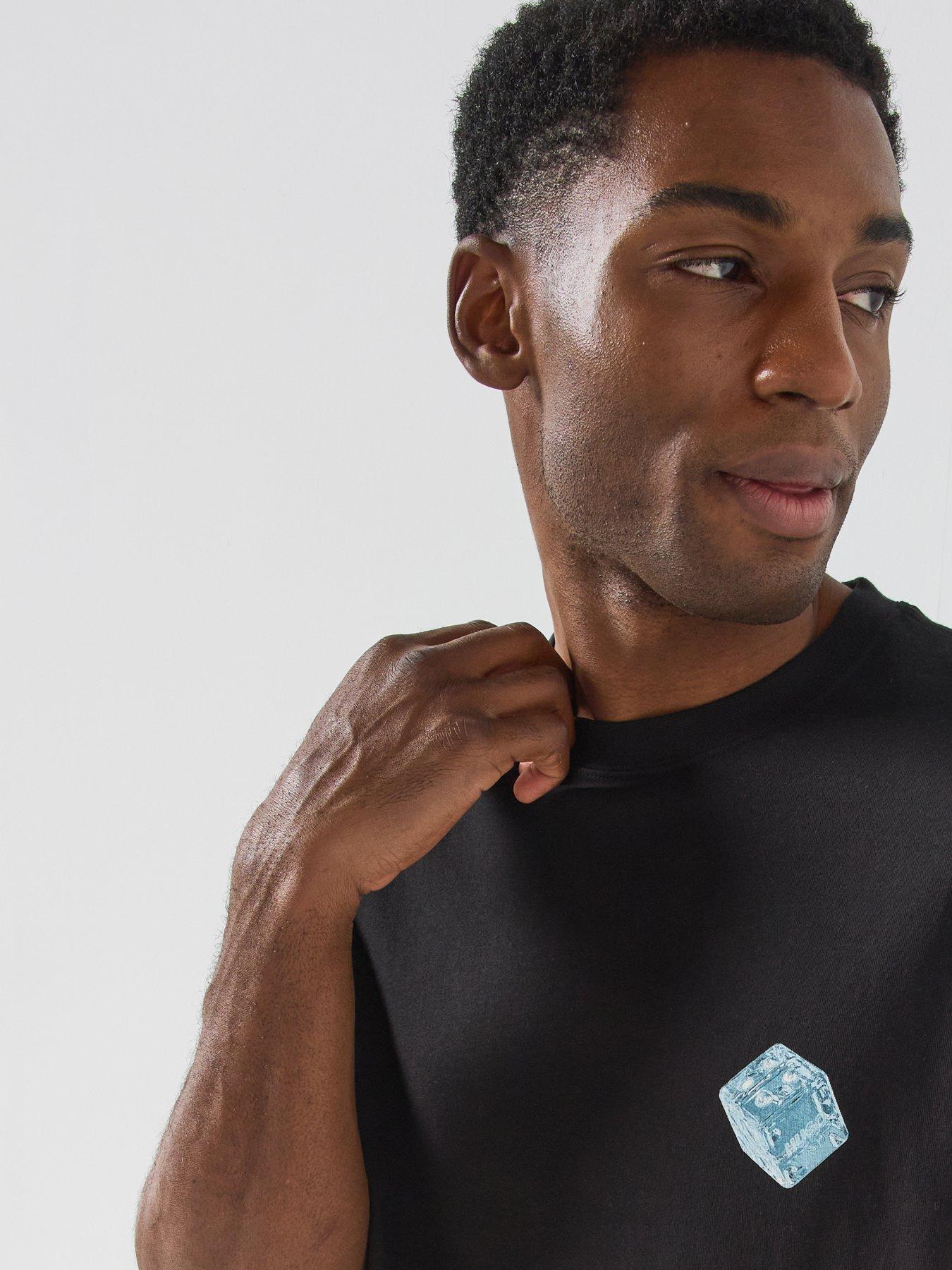 Image 6 of 6 of HUGO Doudi Dice Graphic Relaxed Fit T-Shirt - Black