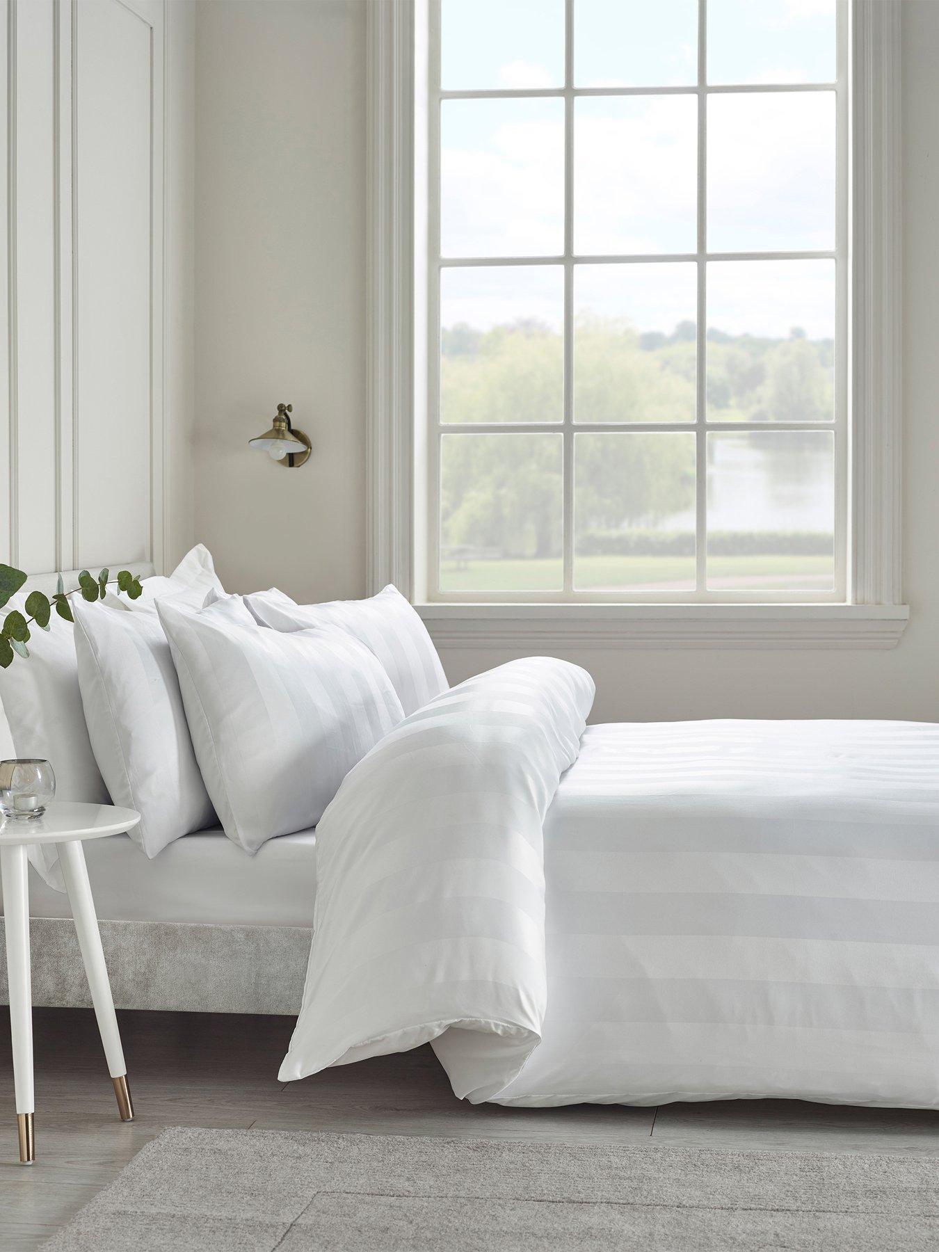 Catherine Lansfield So Soft Satin Stripe Duvet Set White