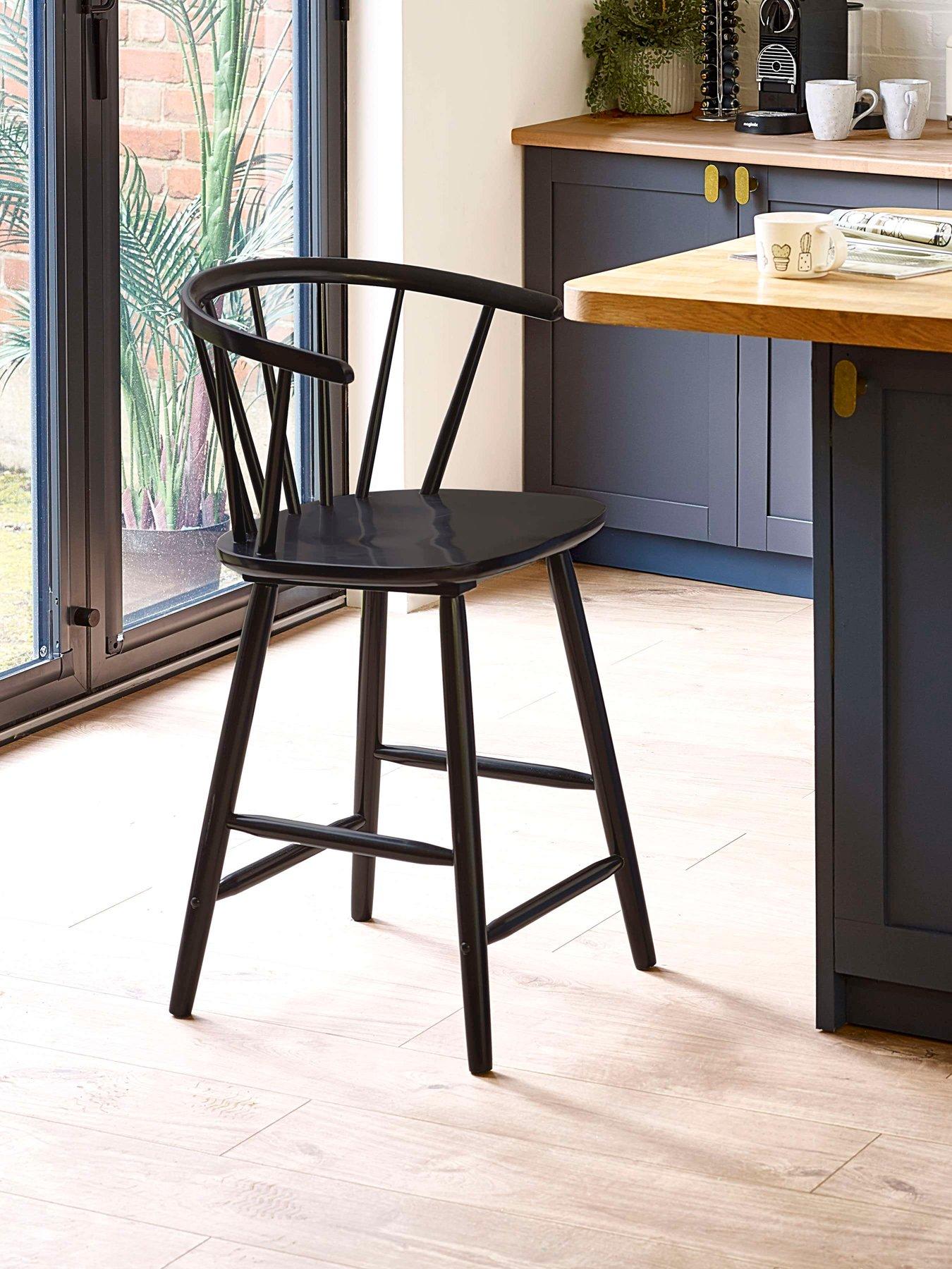Julian Bowen Modena Curved Back Bar Stool