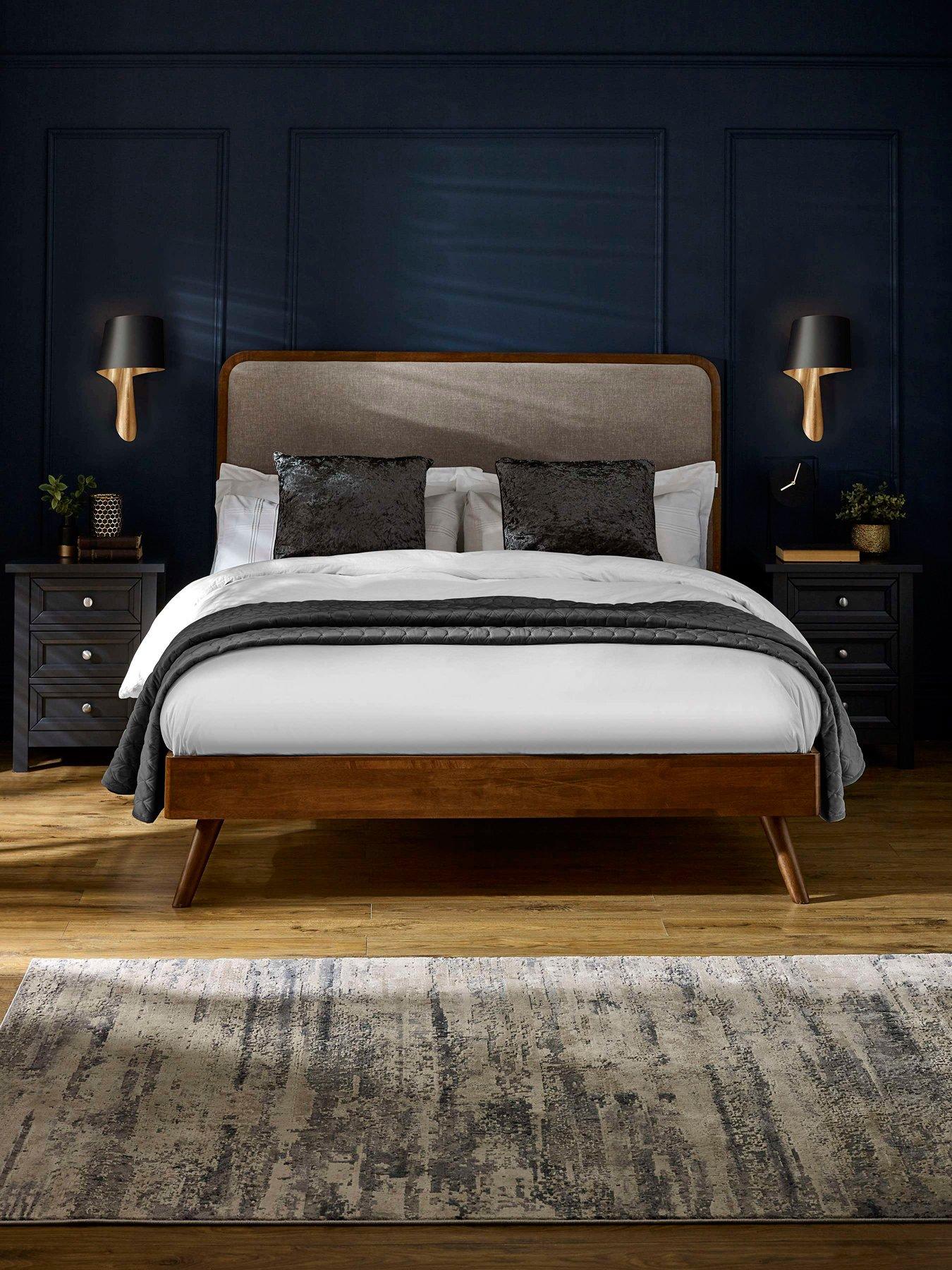 Julian Bowen Walden Platform Bed