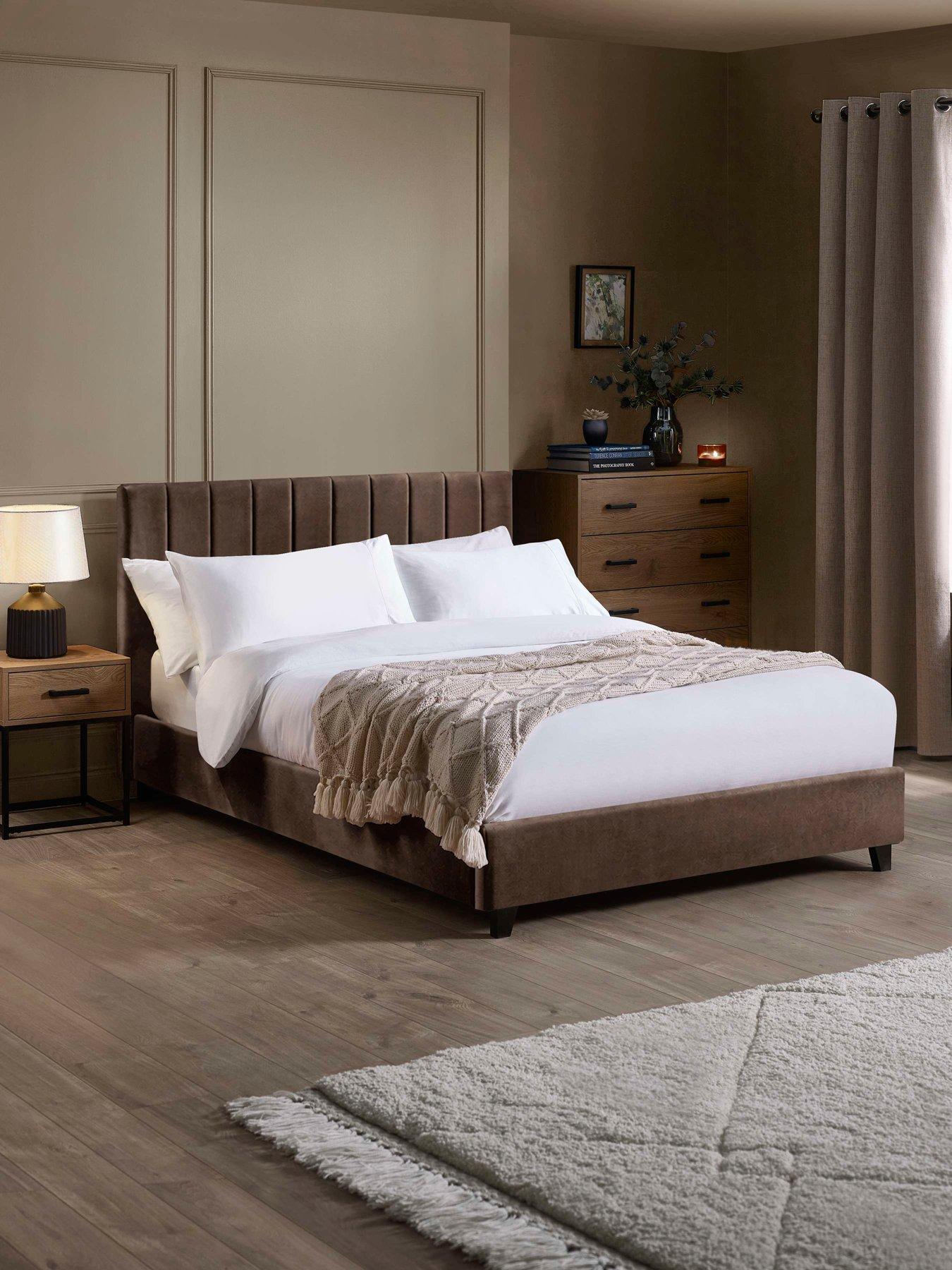 Julian Bowen Aylen Ottoman Storage Bed