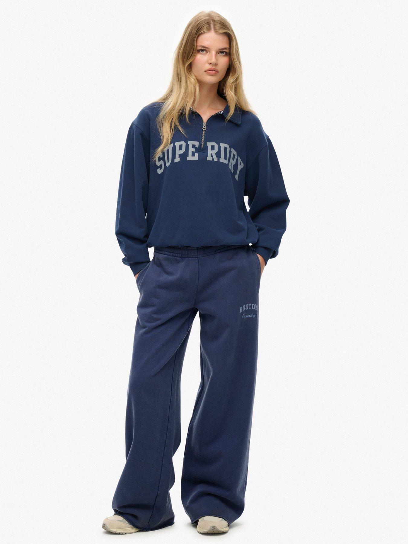 Image 4 of 7 of Superdry Athletic Essentials Low Rise Flare Joggers - Navy