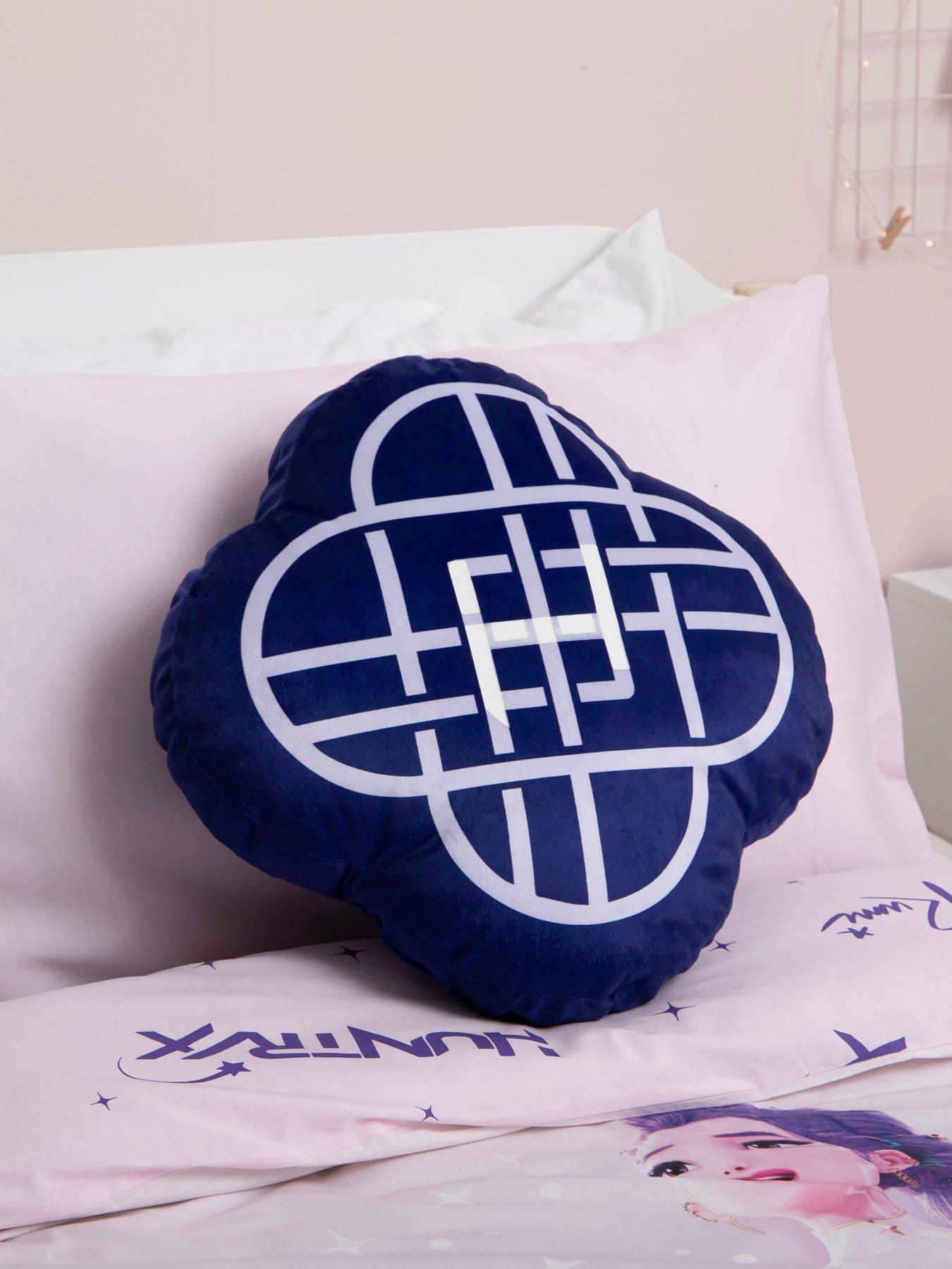 K-Pop Demon Hunters K Pop Demon Hunters Huntrix Logo Cushion