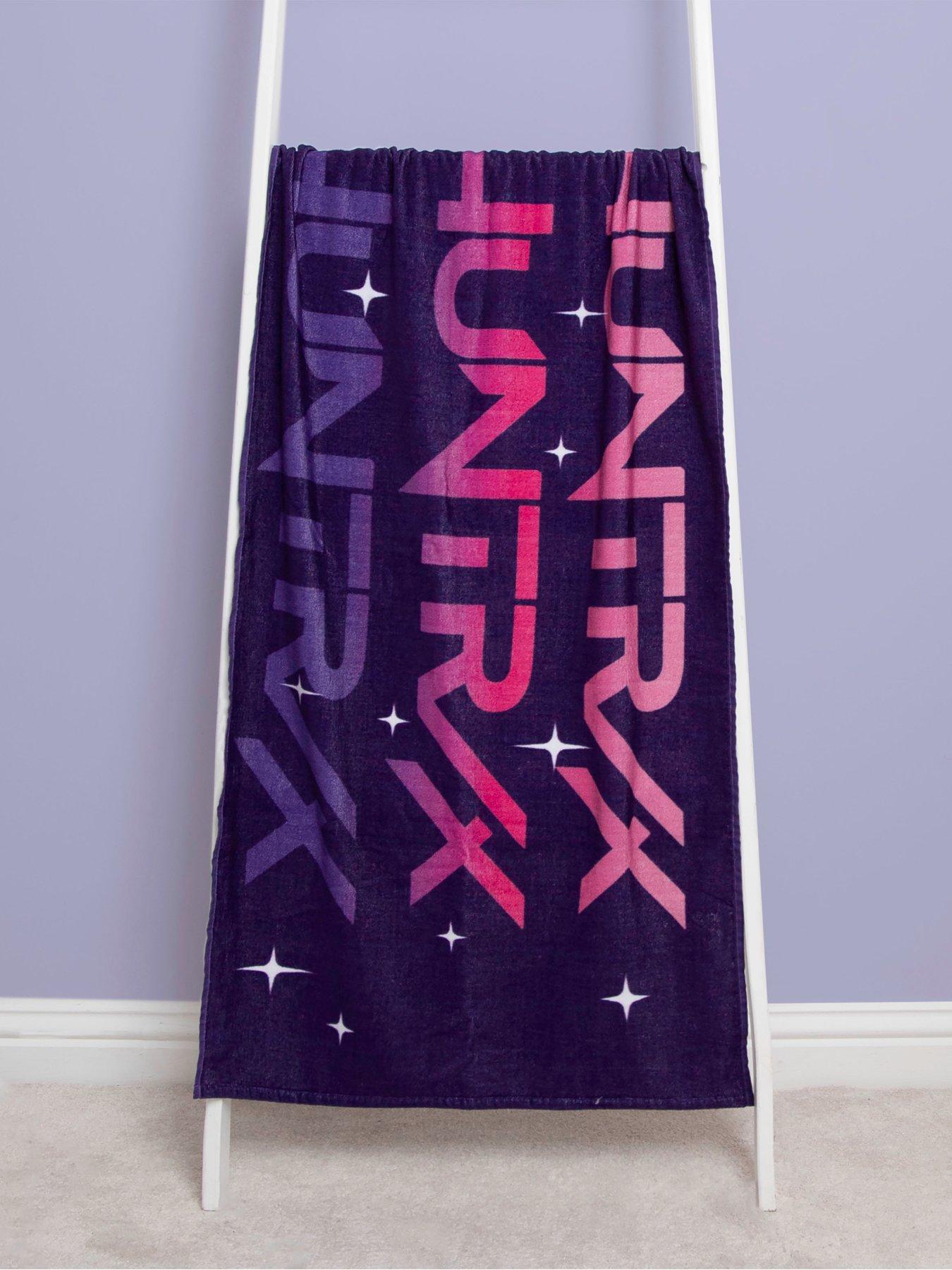 Image 1 of 5 of K-Pop Demon Hunters Sing Panel Towel