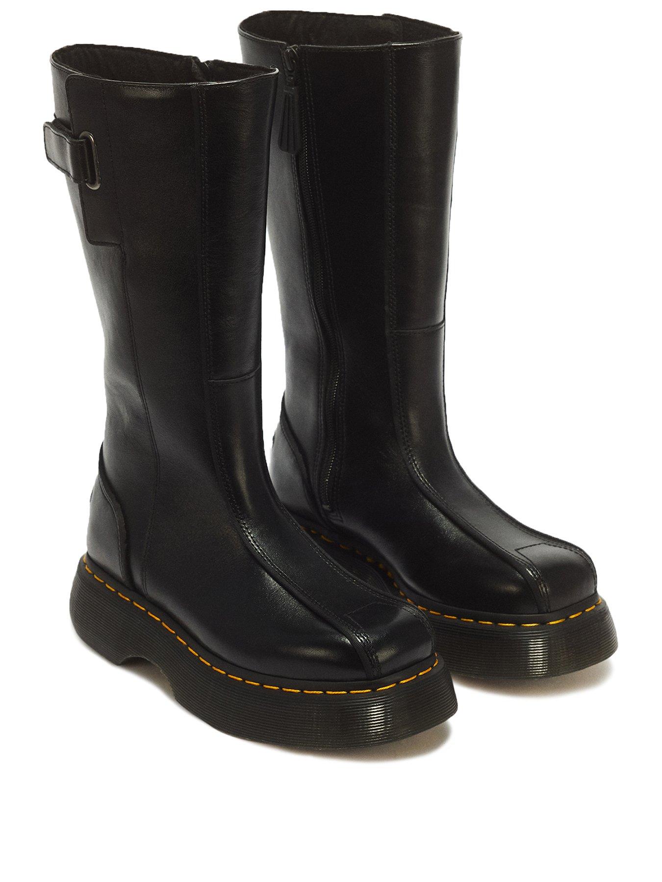 Image 2 of 7 of Dr Martens Buzz Hi Wyoming Leather Boots - Black